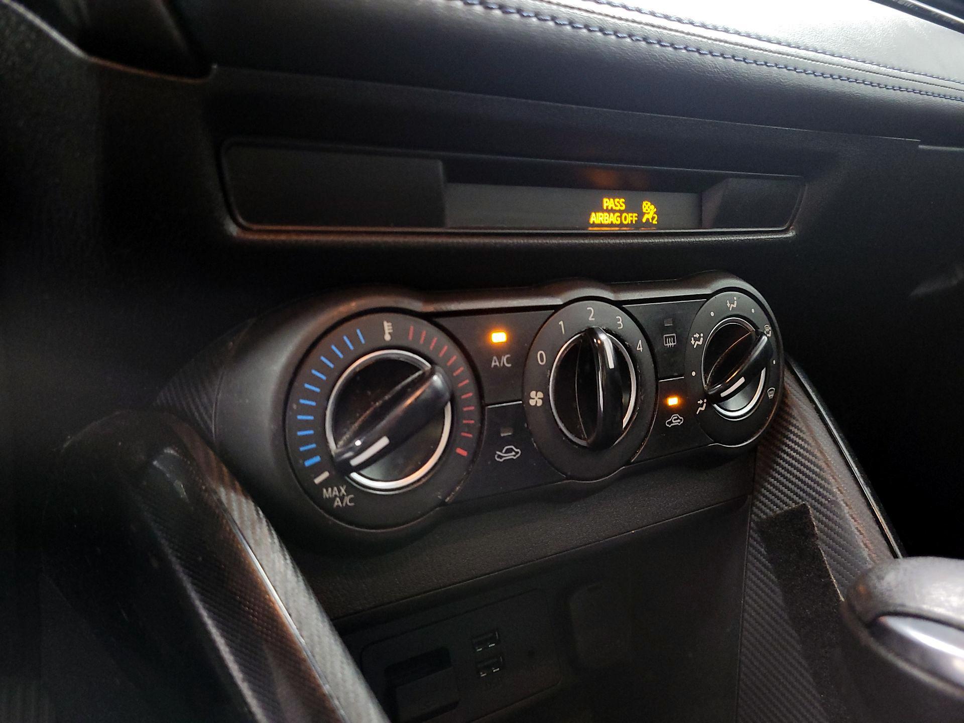 Thumbnail: 2016 Scion iA - 15