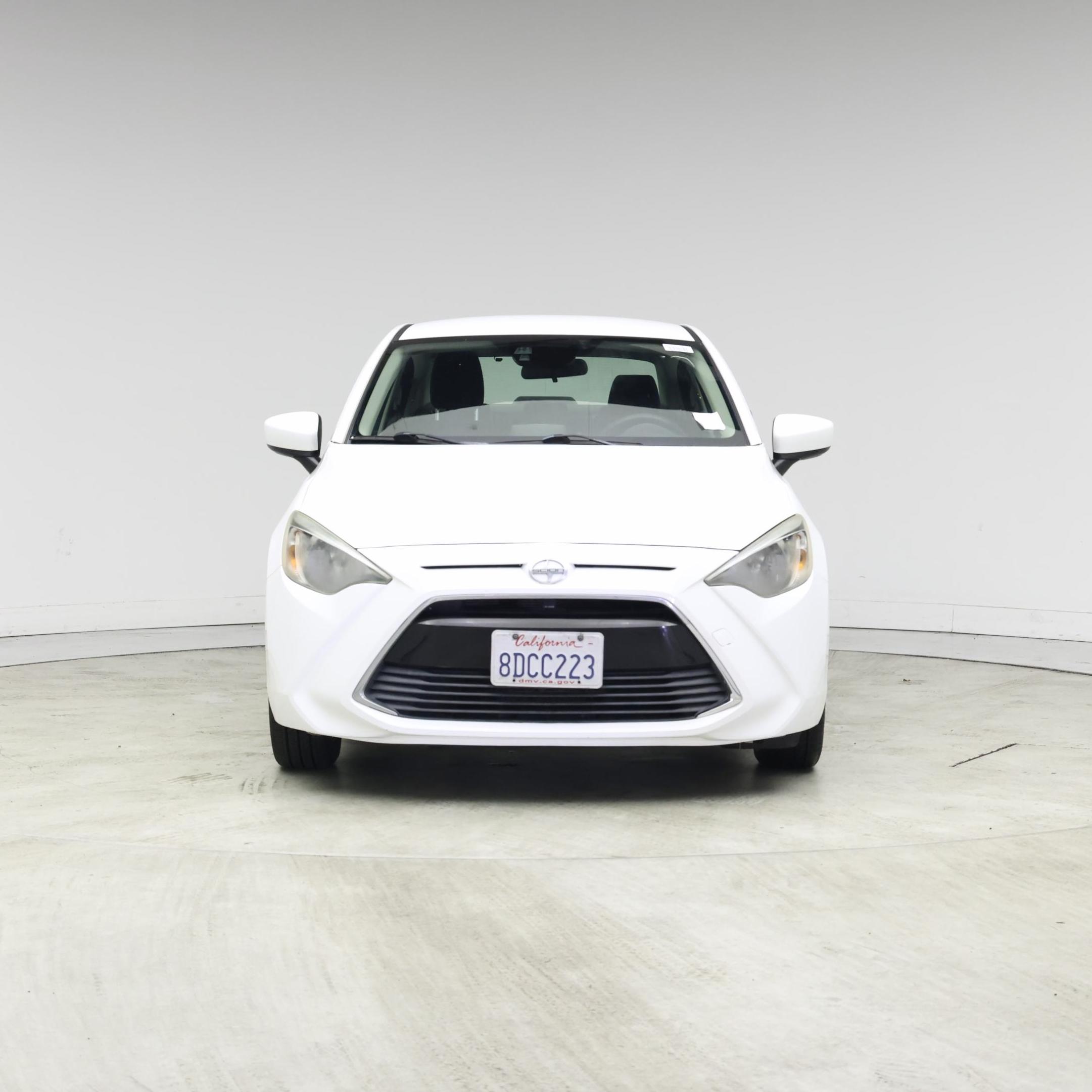 Thumbnail: 2016 Scion iA - 5
