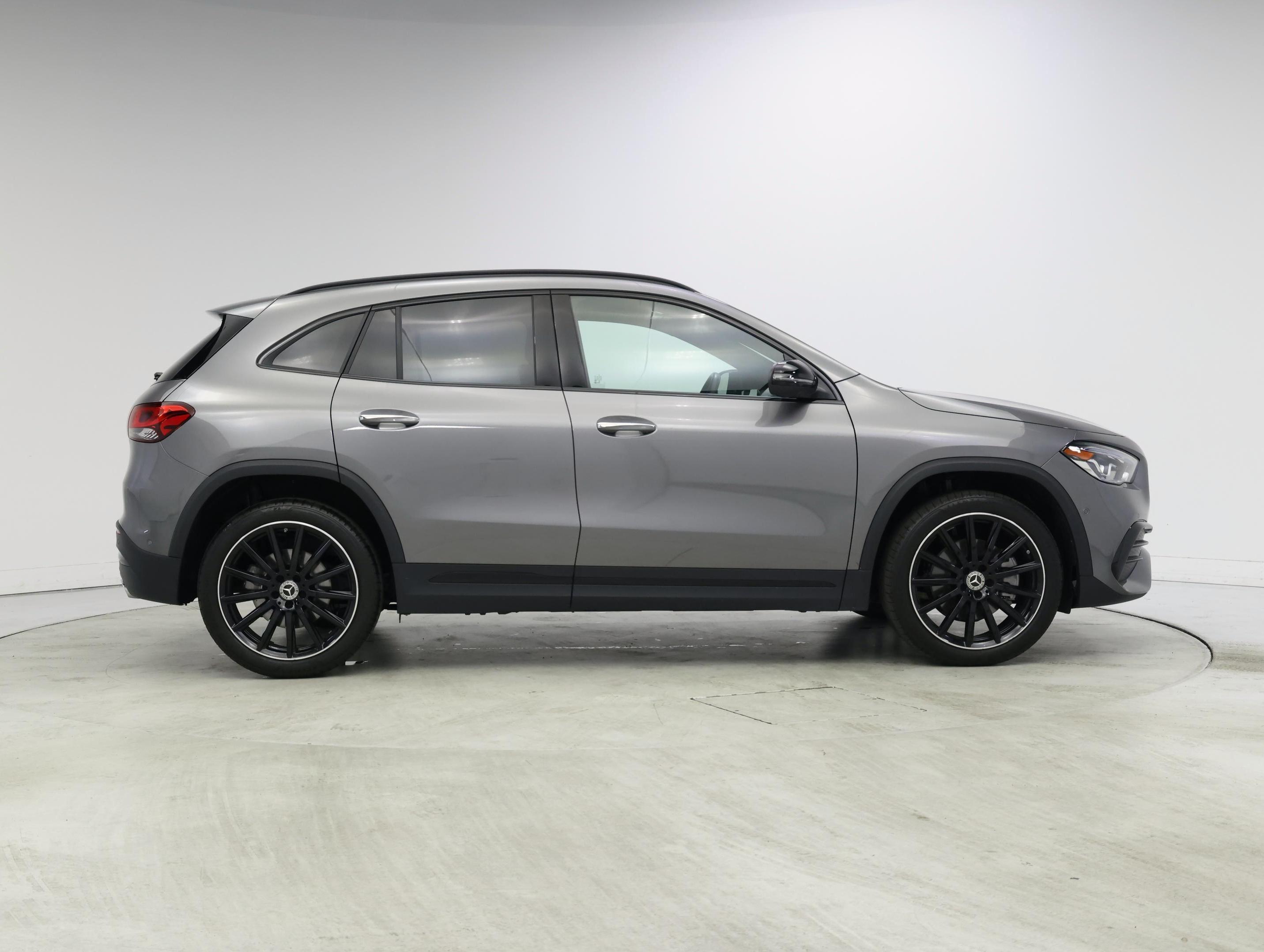 Thumbnail: 2023 Mercedes-Benz GLA - 7