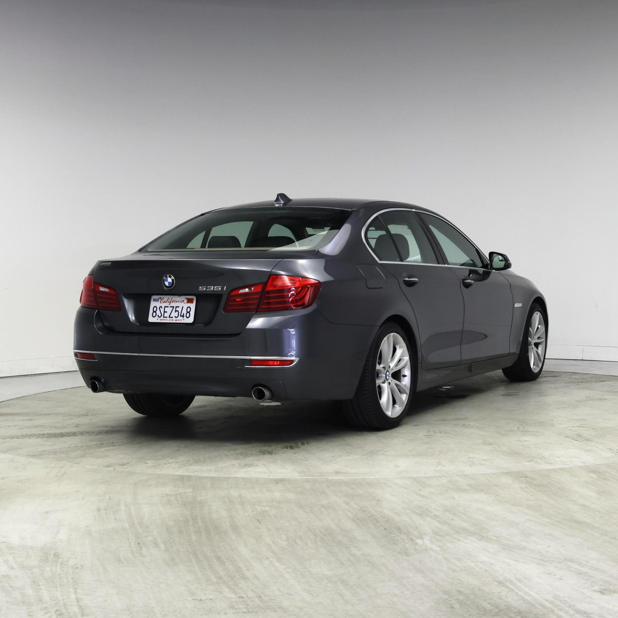 Thumbnail: 2016 BMW 5 Series - 8