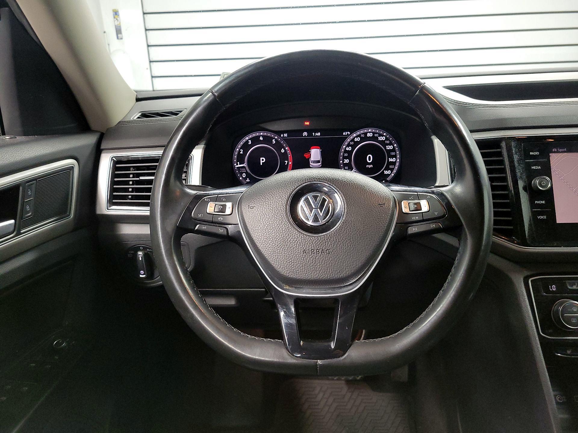Thumbnail: 2019 Volkswagen Atlas - 10