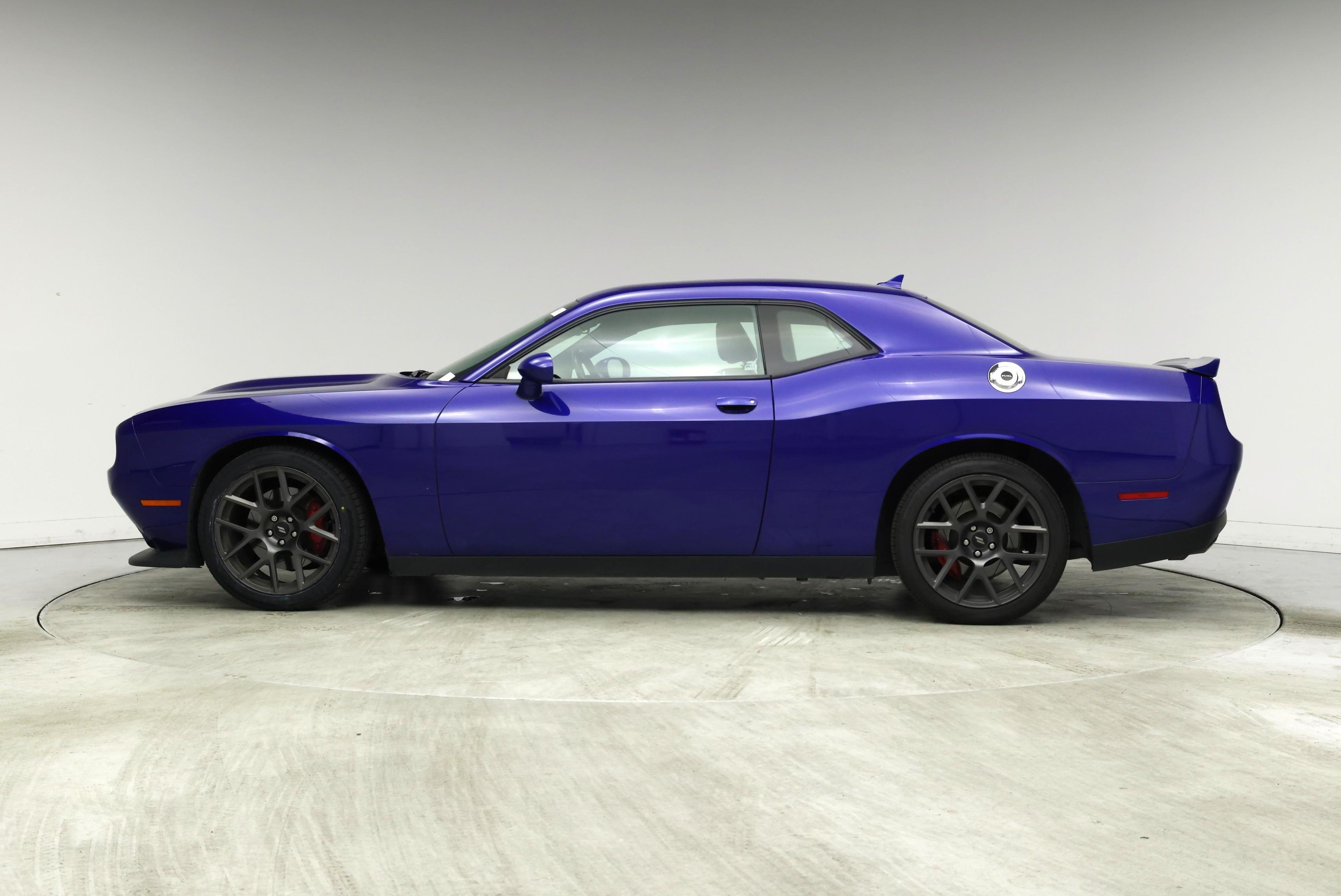 Thumbnail: 2019 Dodge Challenger - 3
