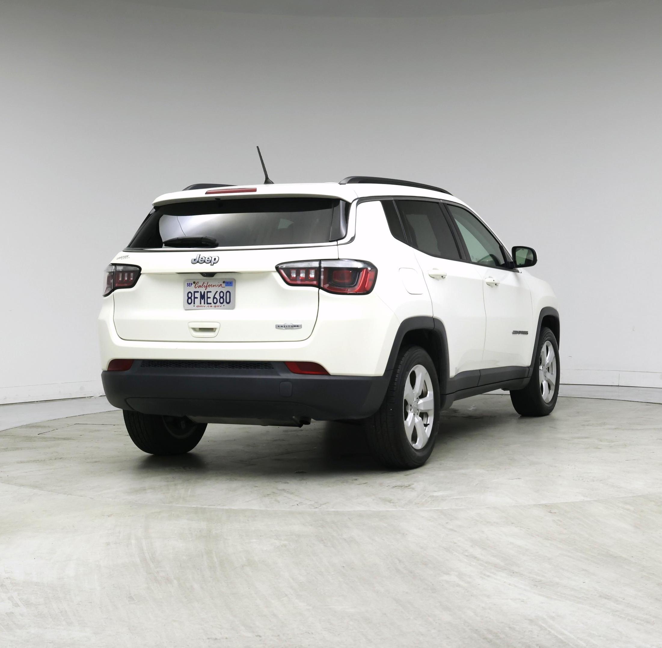 Thumbnail: 2018 Jeep Compass - 8