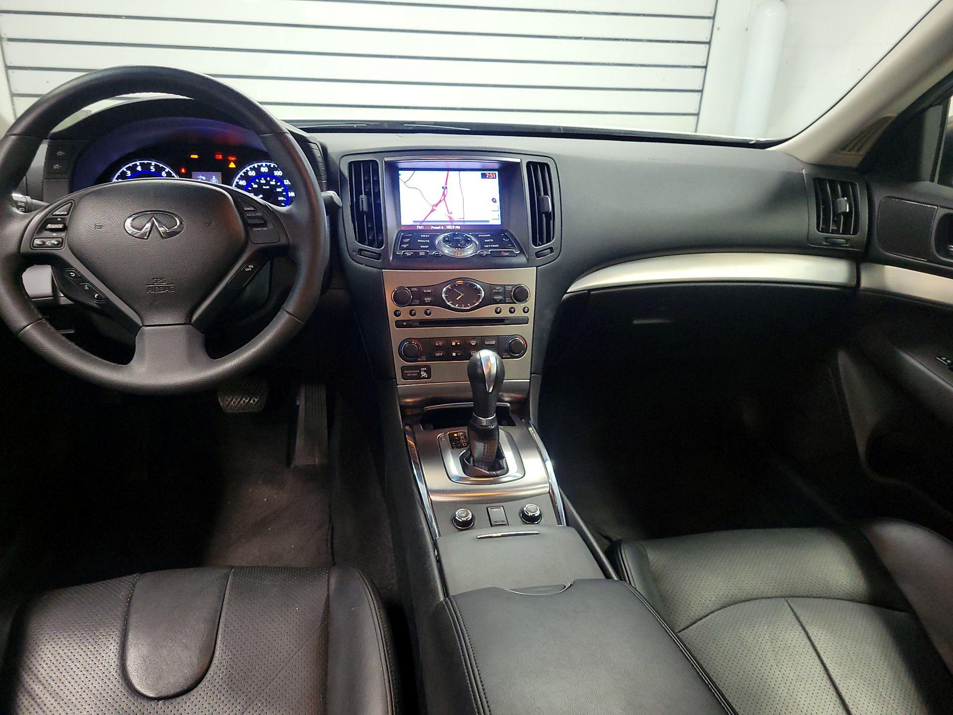 Thumbnail: 2015 INFINITI  - 9
