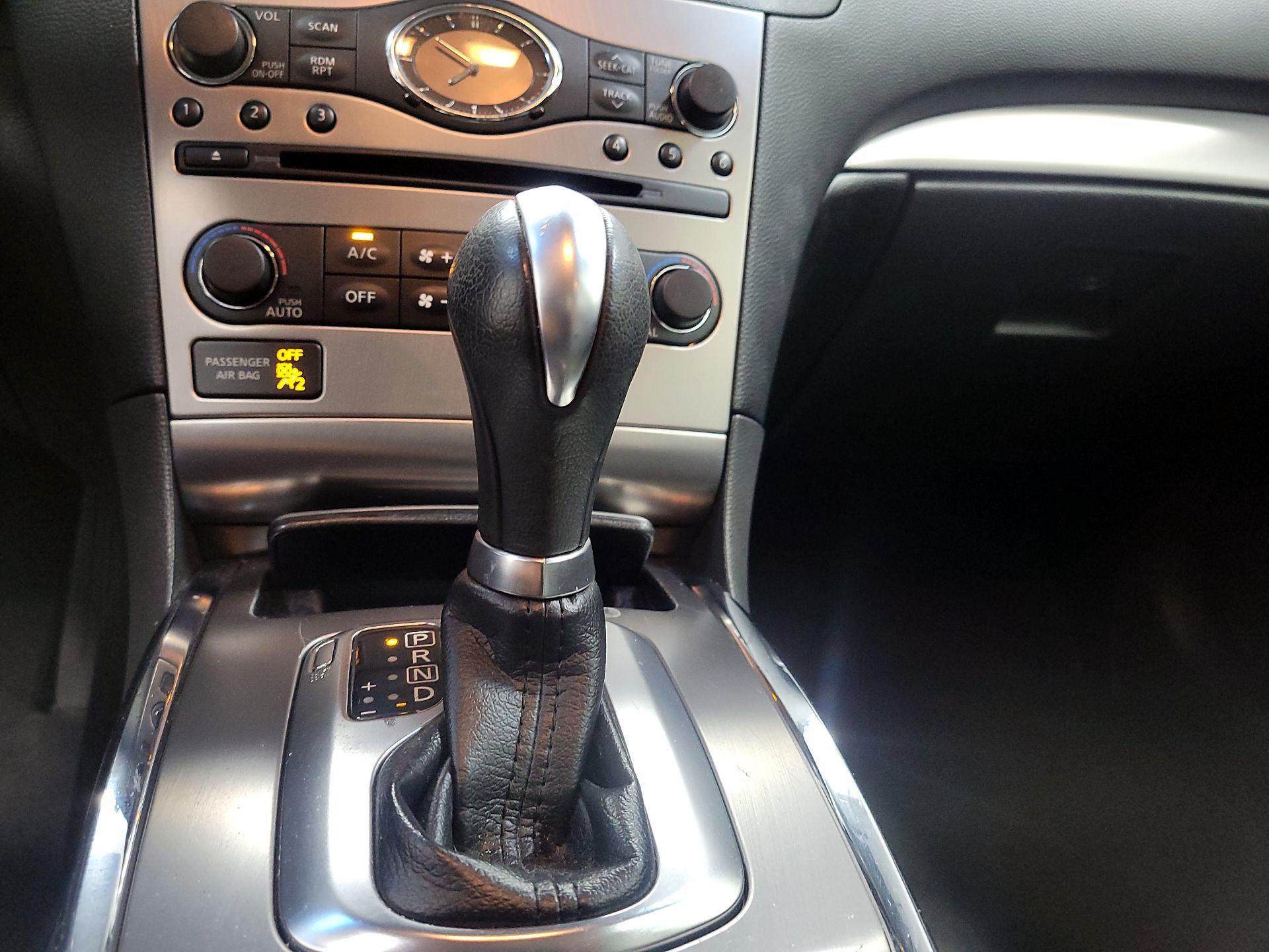 Thumbnail: 2015 INFINITI  - 18