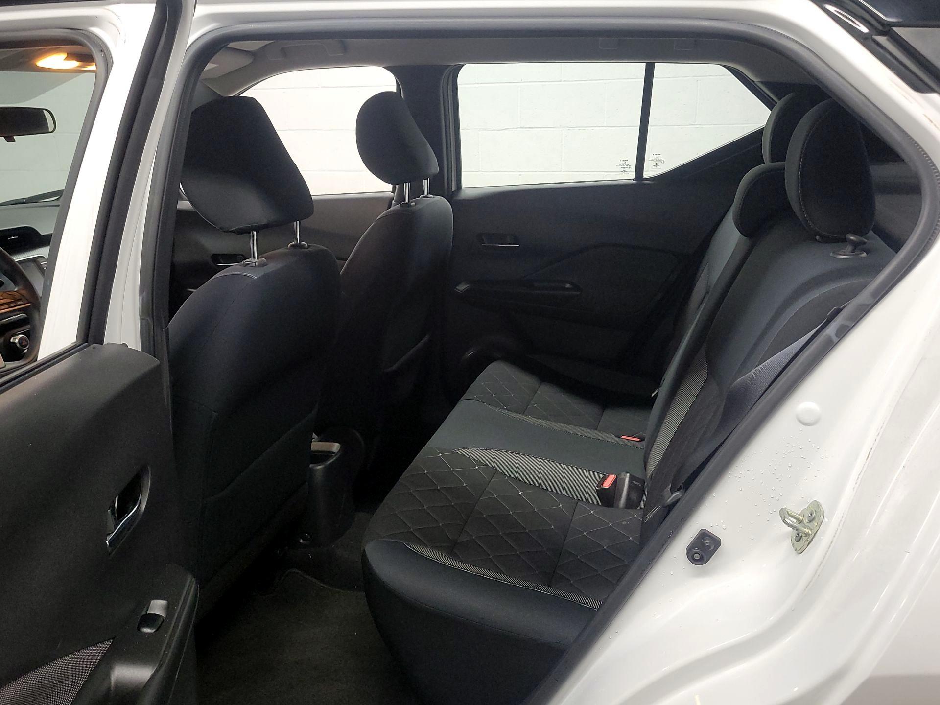 Thumbnail: 2019 Nissan Kicks - 18