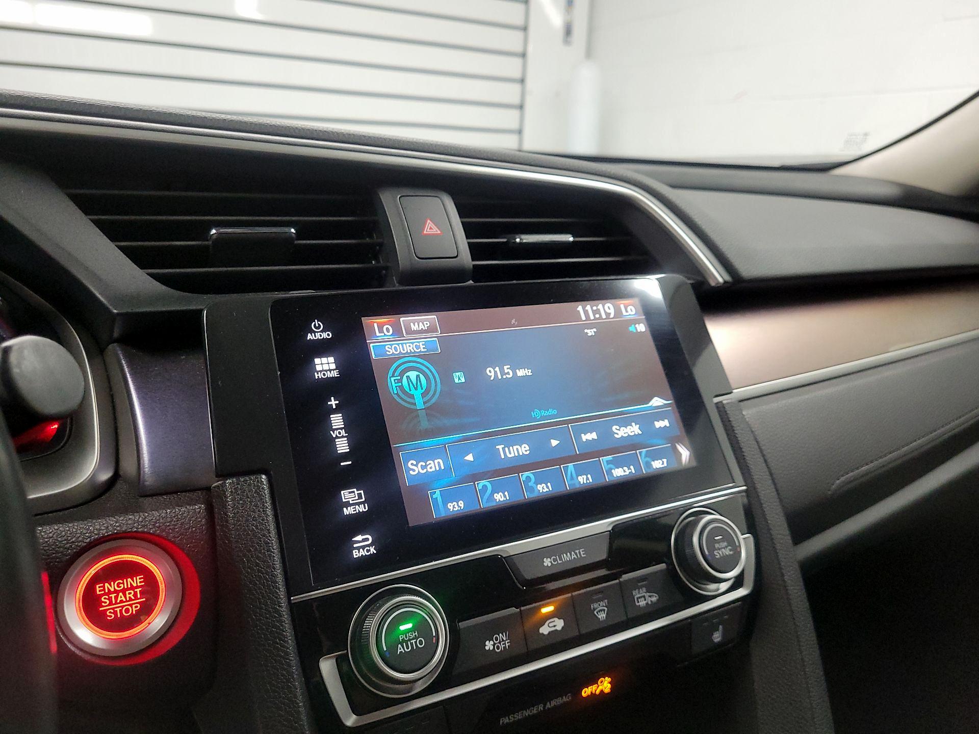 Thumbnail: 2016 Honda Civic - 15