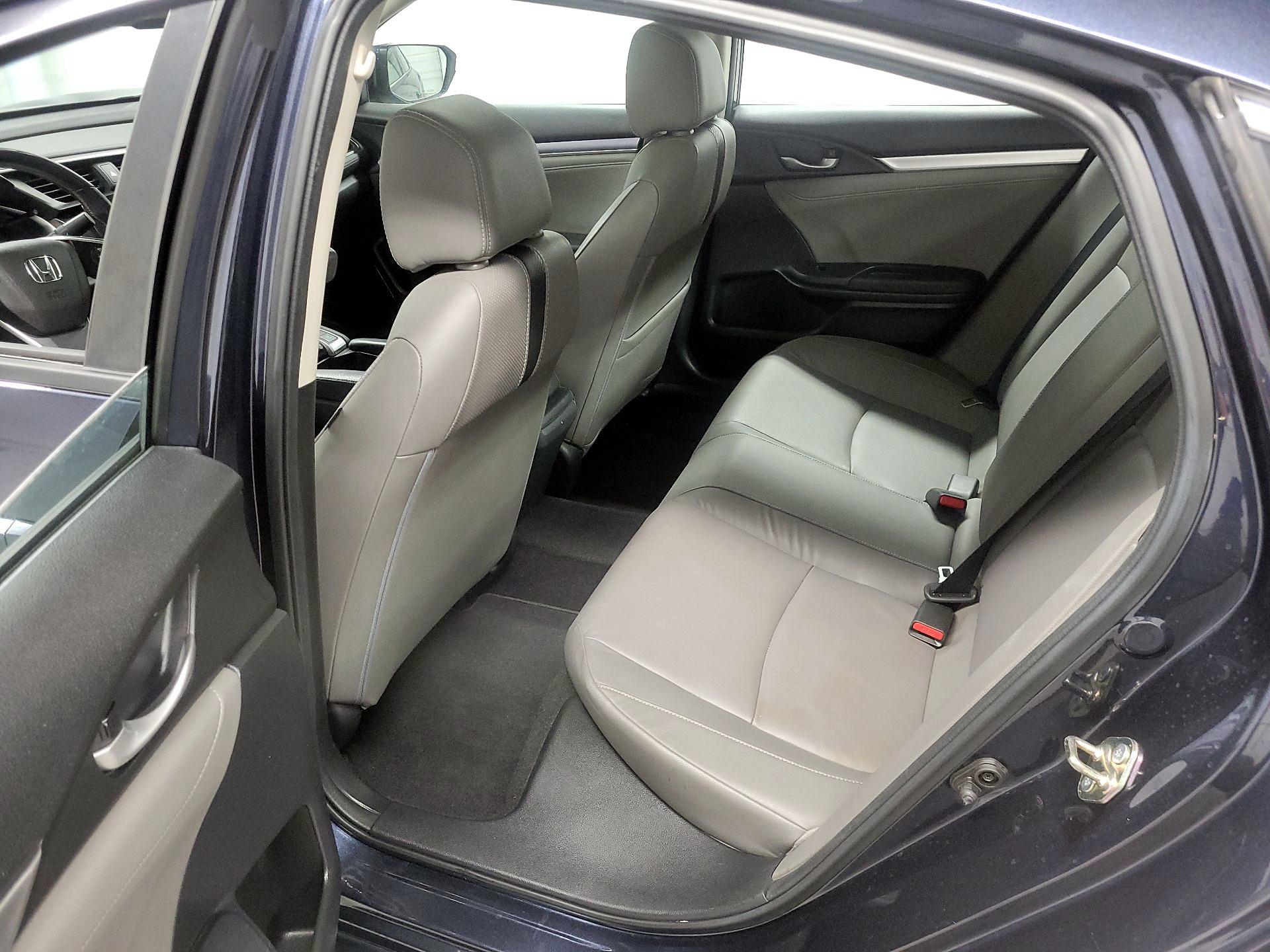 Thumbnail: 2016 Honda Civic - 20