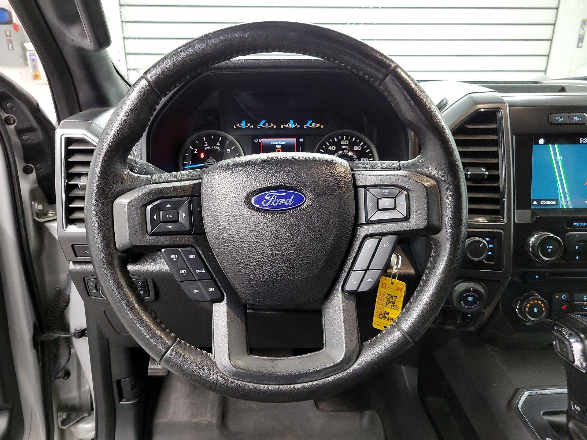 Thumbnail: 2017 Ford F-150 - 10