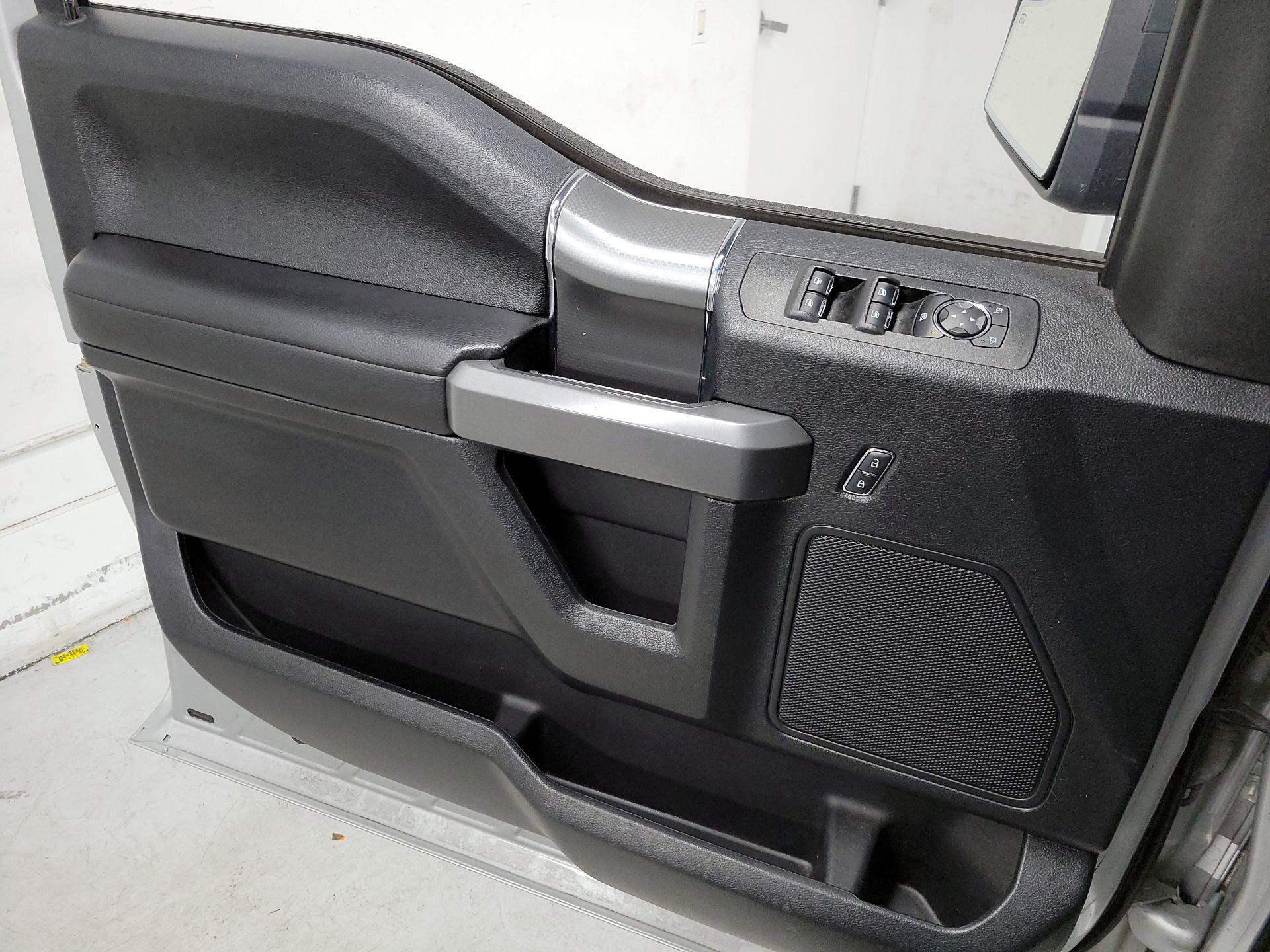 Thumbnail: 2017 Ford F-150 - 12