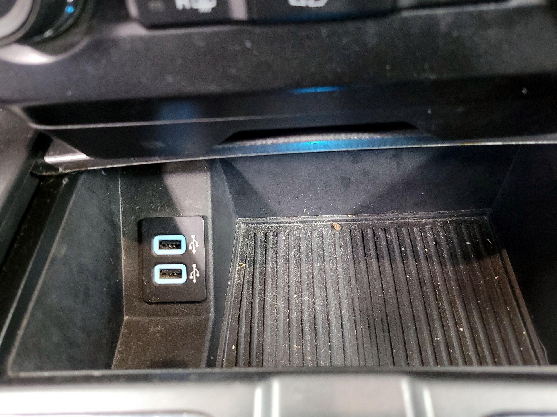 Thumbnail: 2017 Ford F-150 - 19