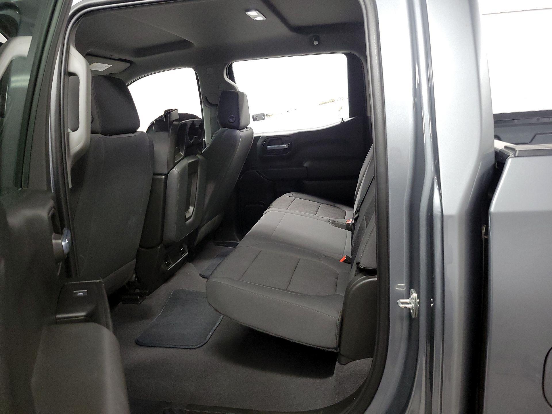 Thumbnail: 2021 Chevrolet Silverado 1500 - 18