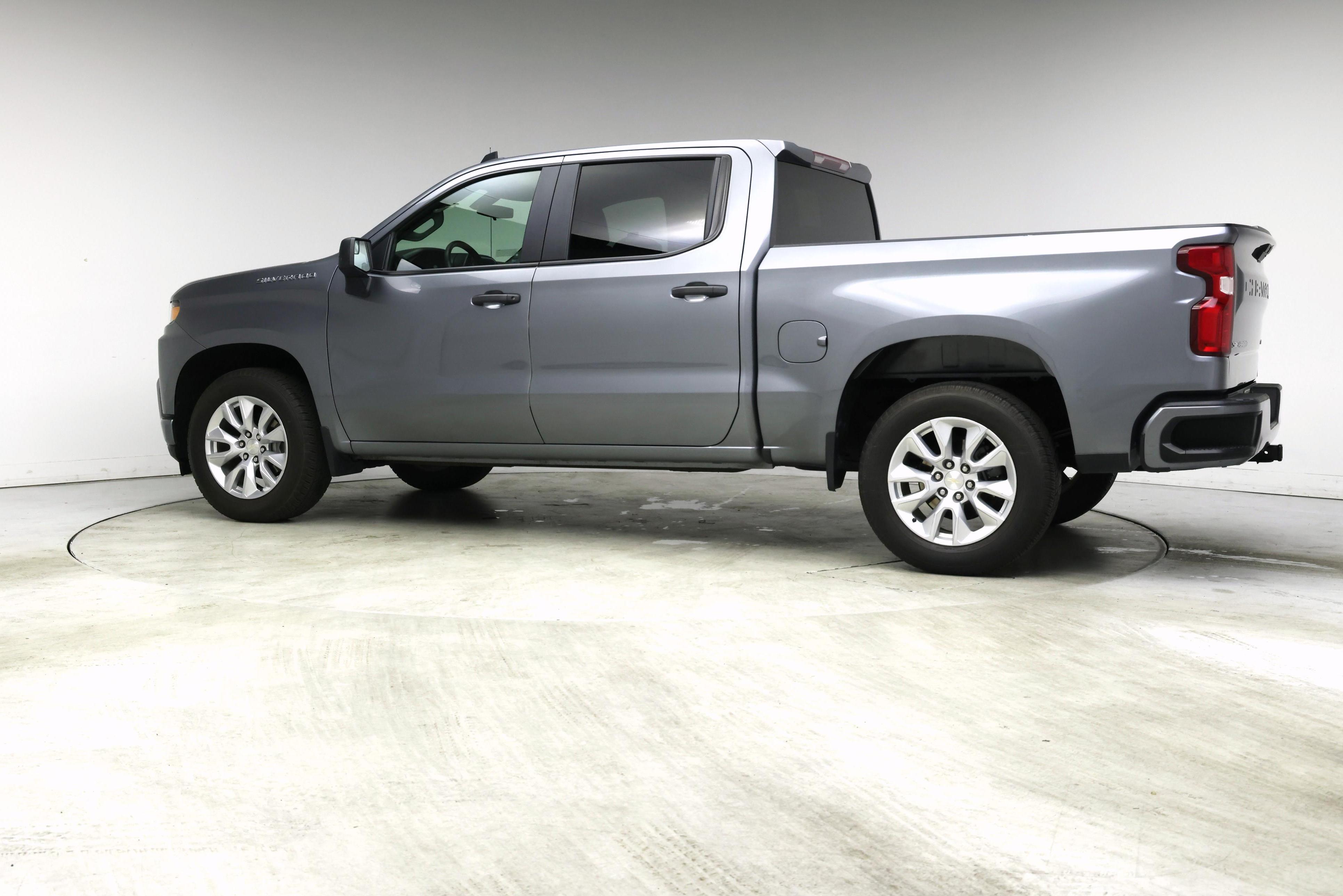 Thumbnail: 2021 Chevrolet Silverado 1500 - 3