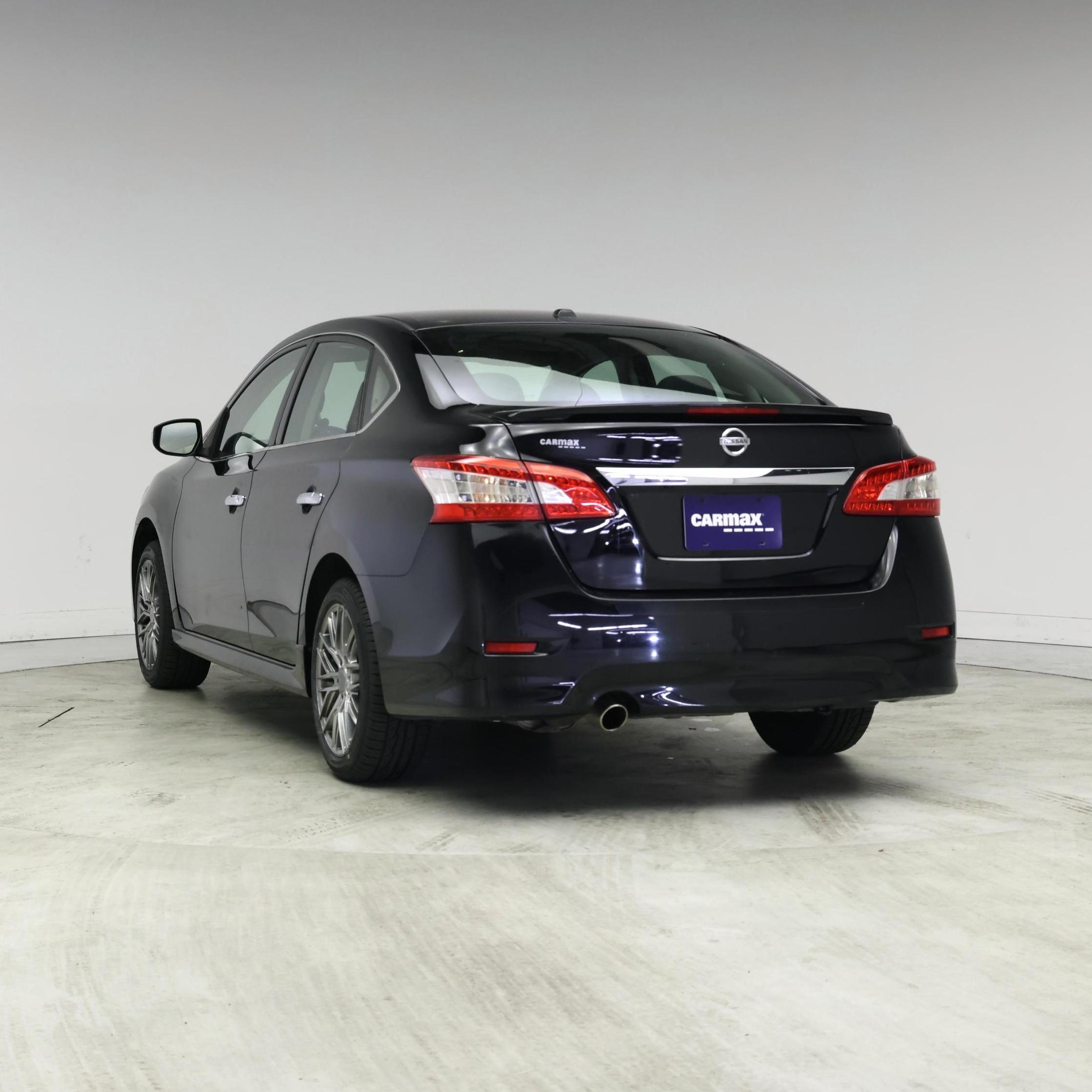 Thumbnail: 2015 Nissan Sentra - 2