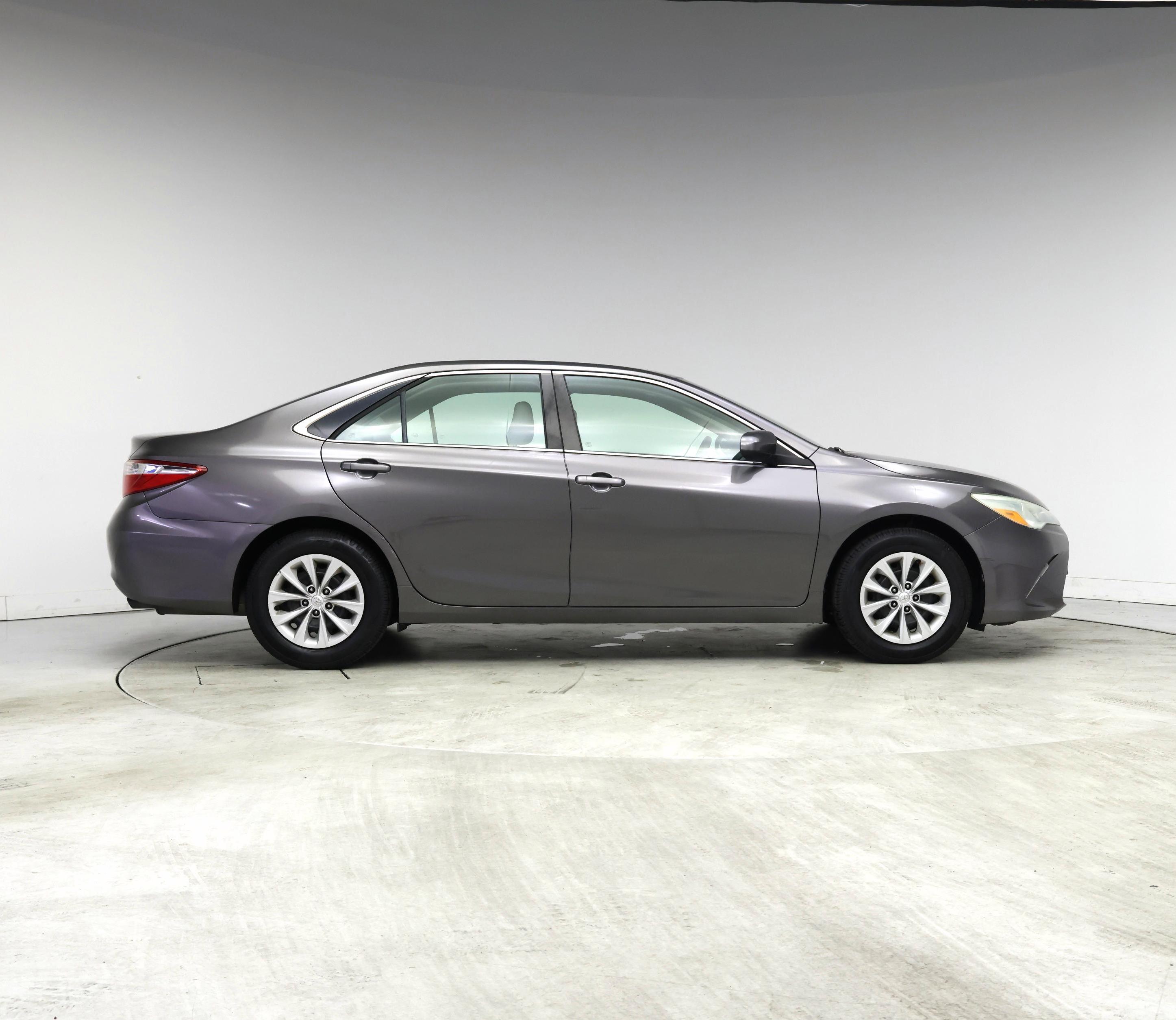 Thumbnail: 2015 Toyota Camry - 7