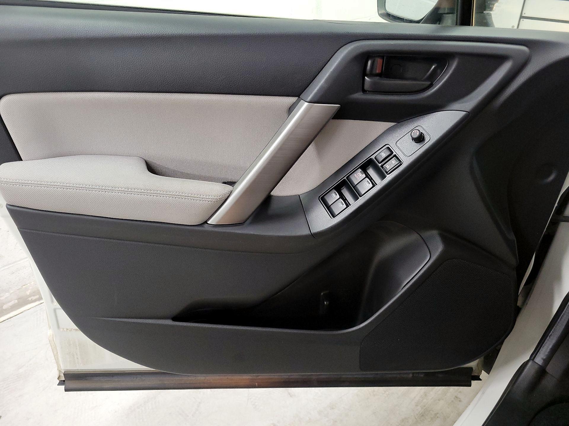 Thumbnail: 2014 Subaru Forester - 12