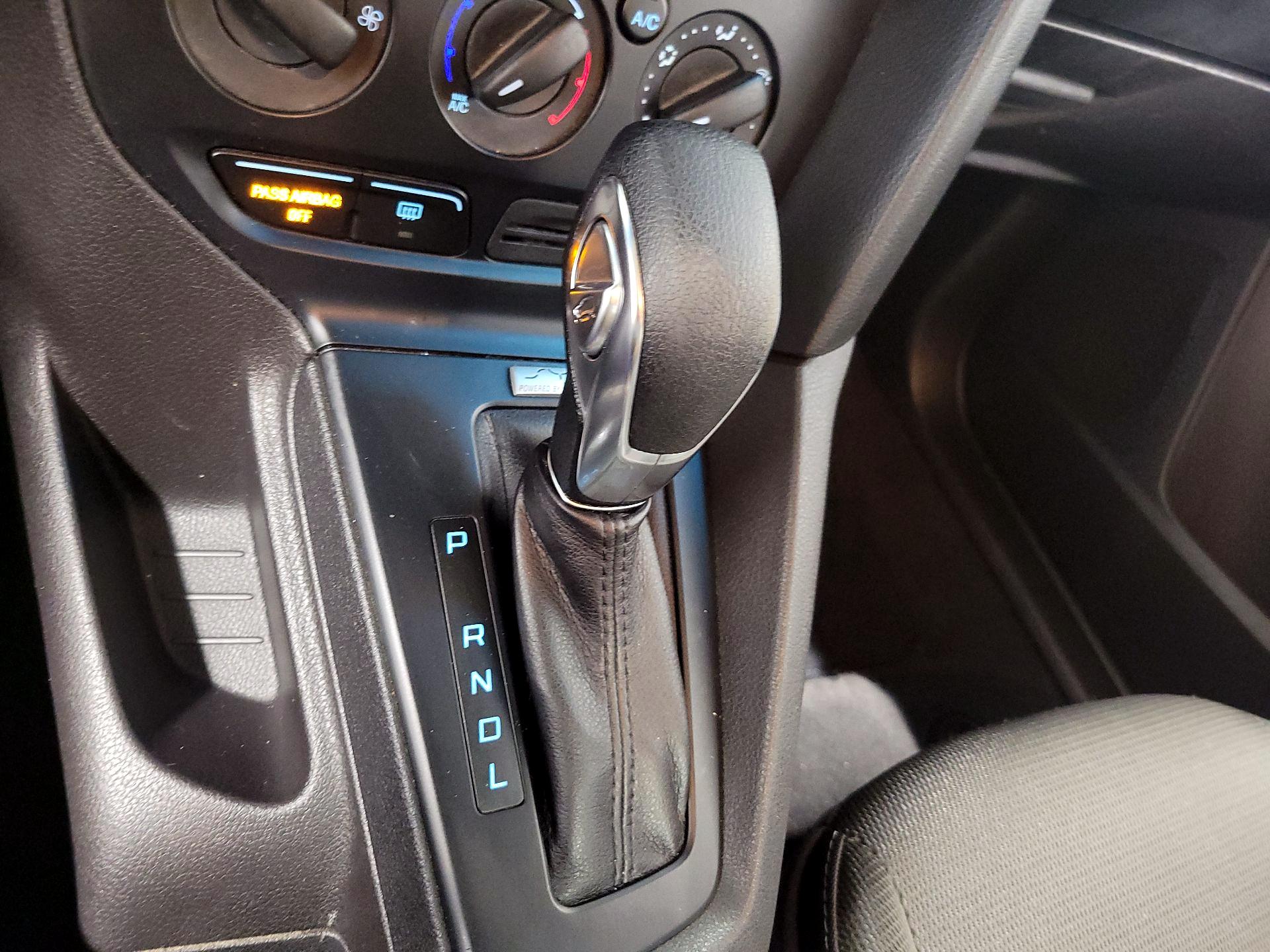 Thumbnail: 2014 Ford Focus - 15