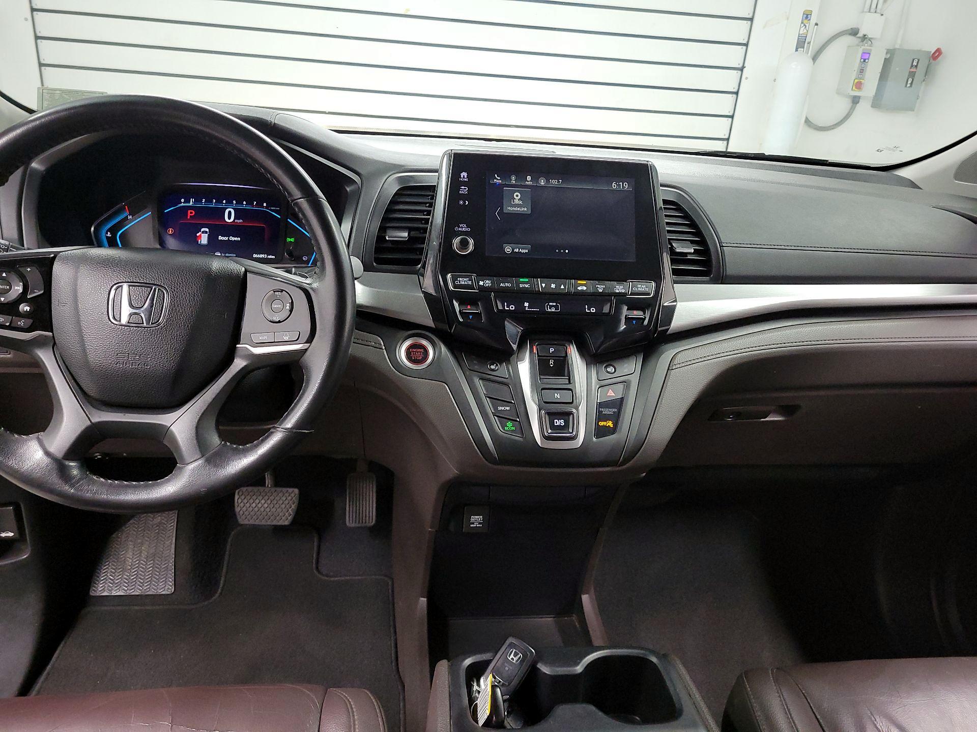 Thumbnail: 2019 Honda Odyssey - 9