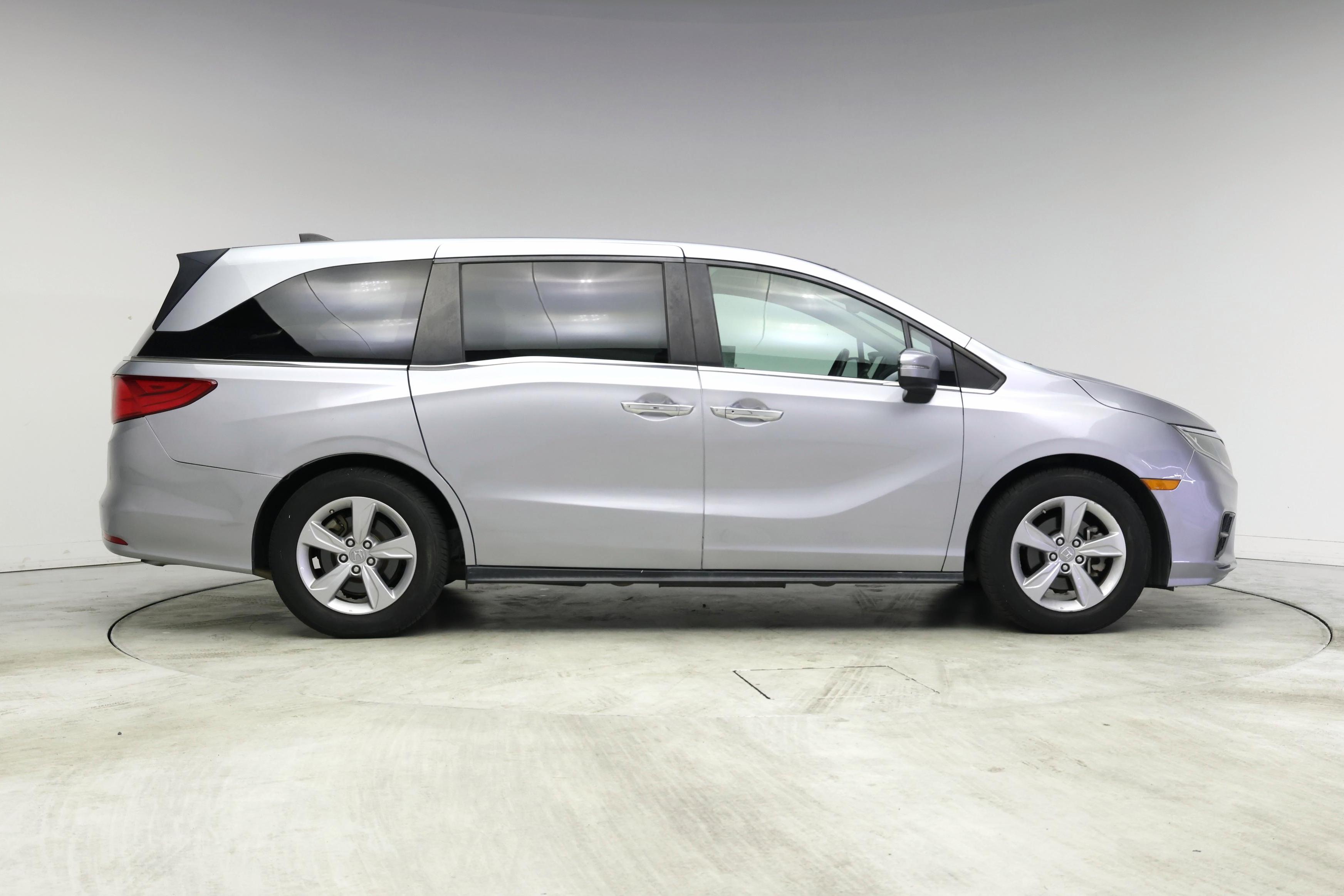 Thumbnail: 2019 Honda Odyssey - 7