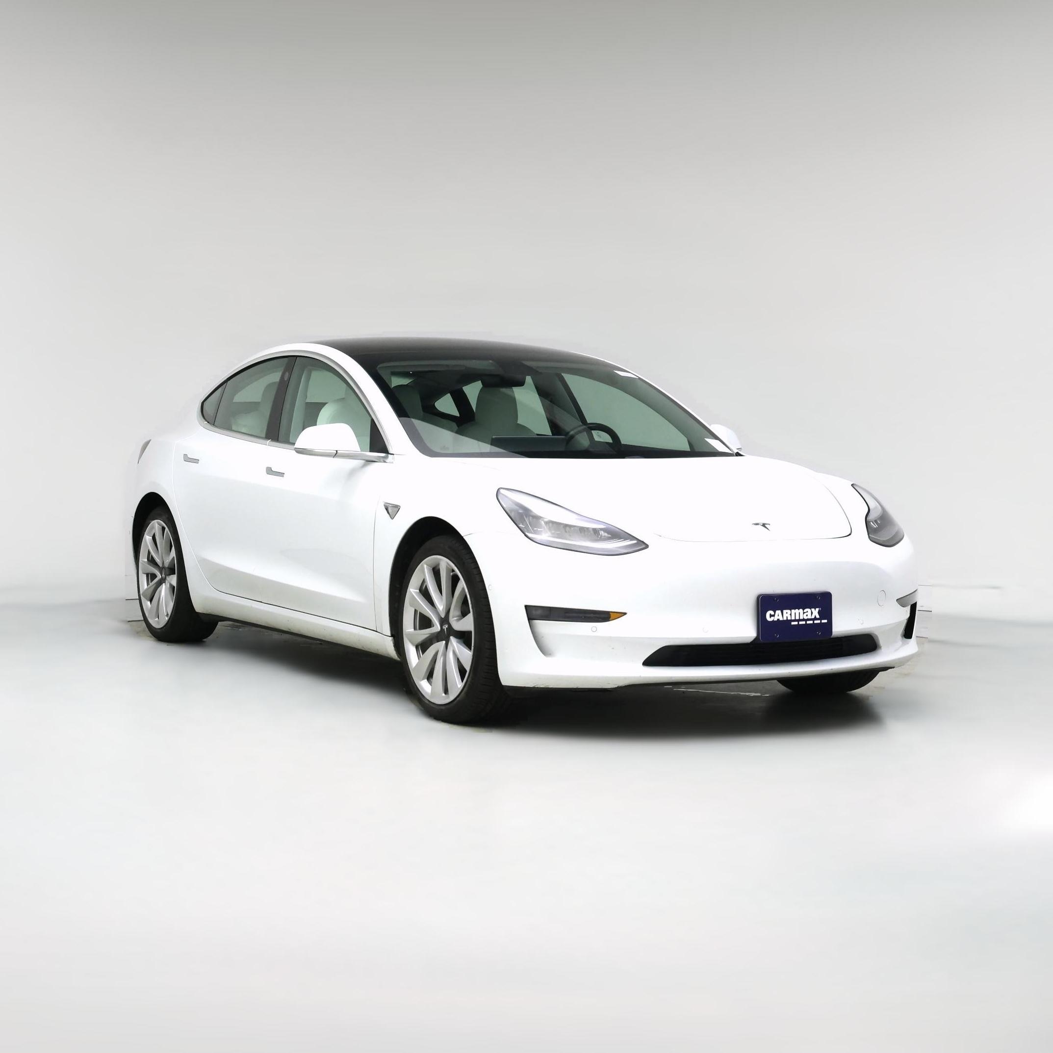 Thumbnail: 2019 Tesla Model 3 - 1