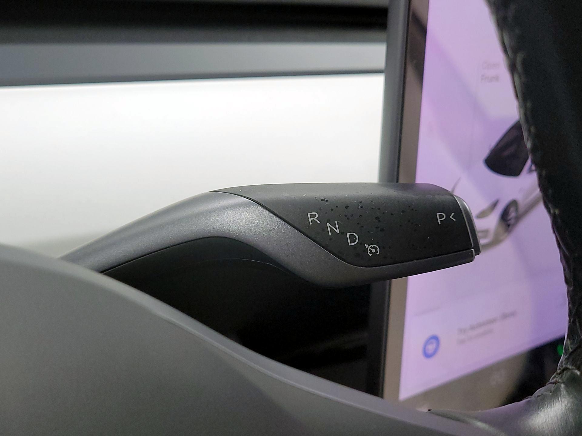 Thumbnail: 2019 Tesla Model 3 - 17