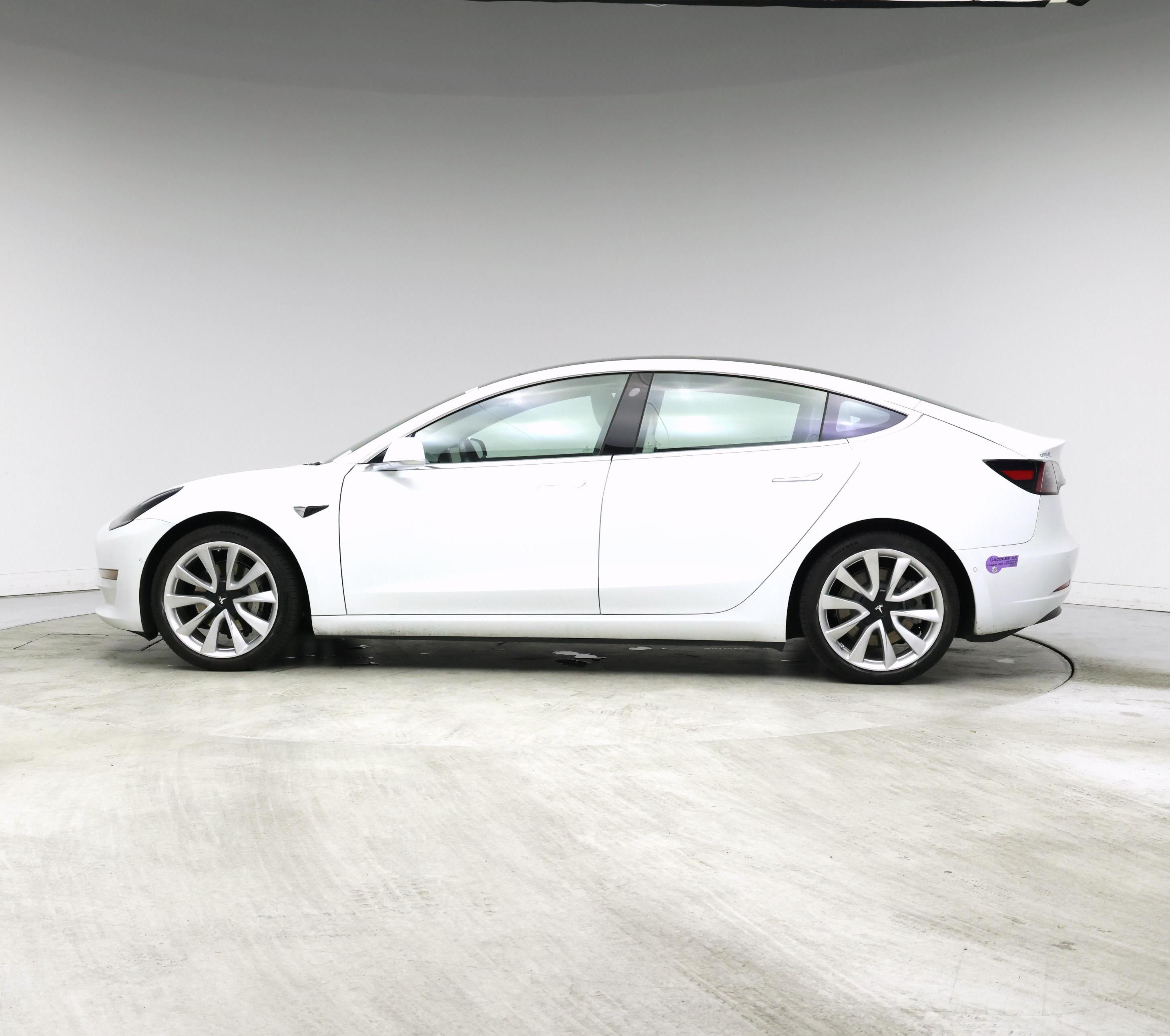 Thumbnail: 2019 Tesla Model 3 - 3