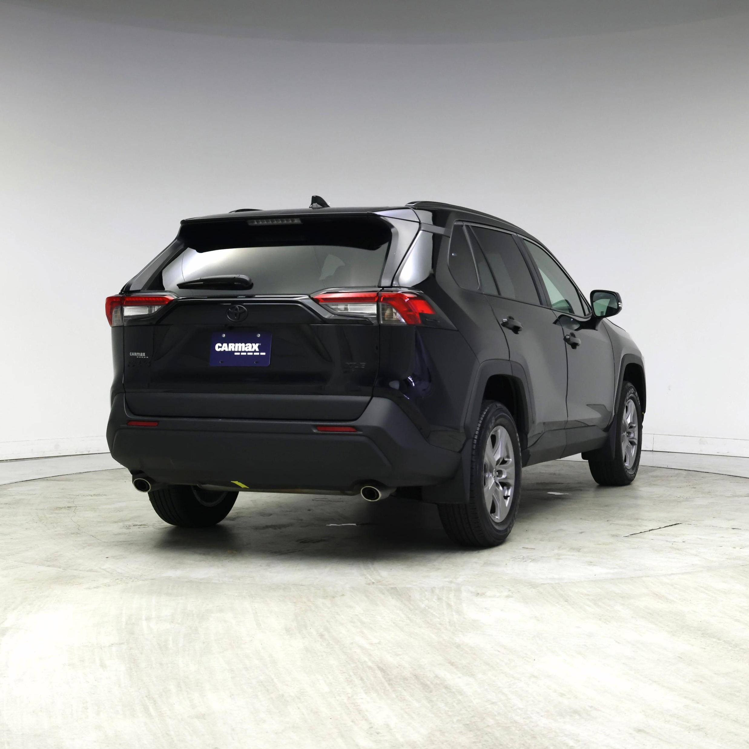 Thumbnail: 2024 Toyota RAV4 - 8