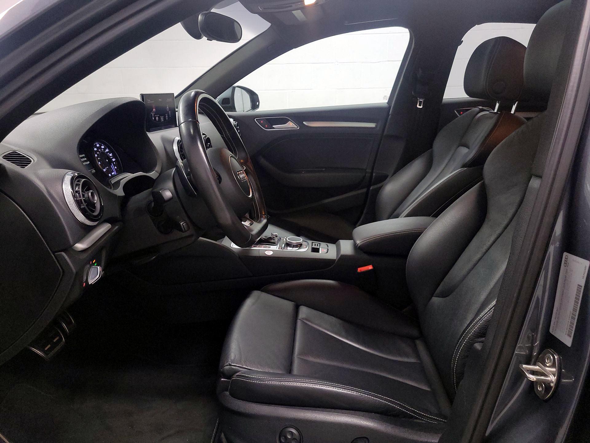 Thumbnail: 2015 Audi S3 - 11
