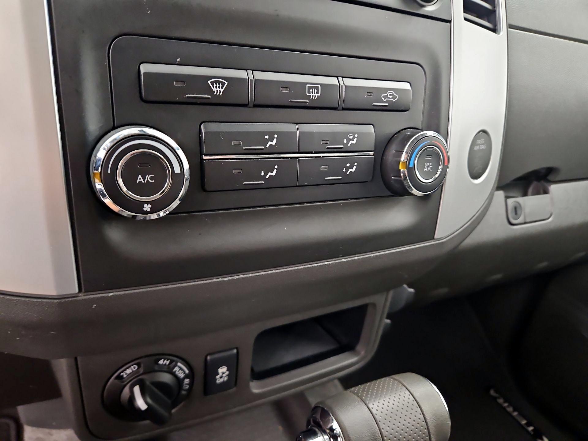 Thumbnail: 2014 Nissan Xterra - 15