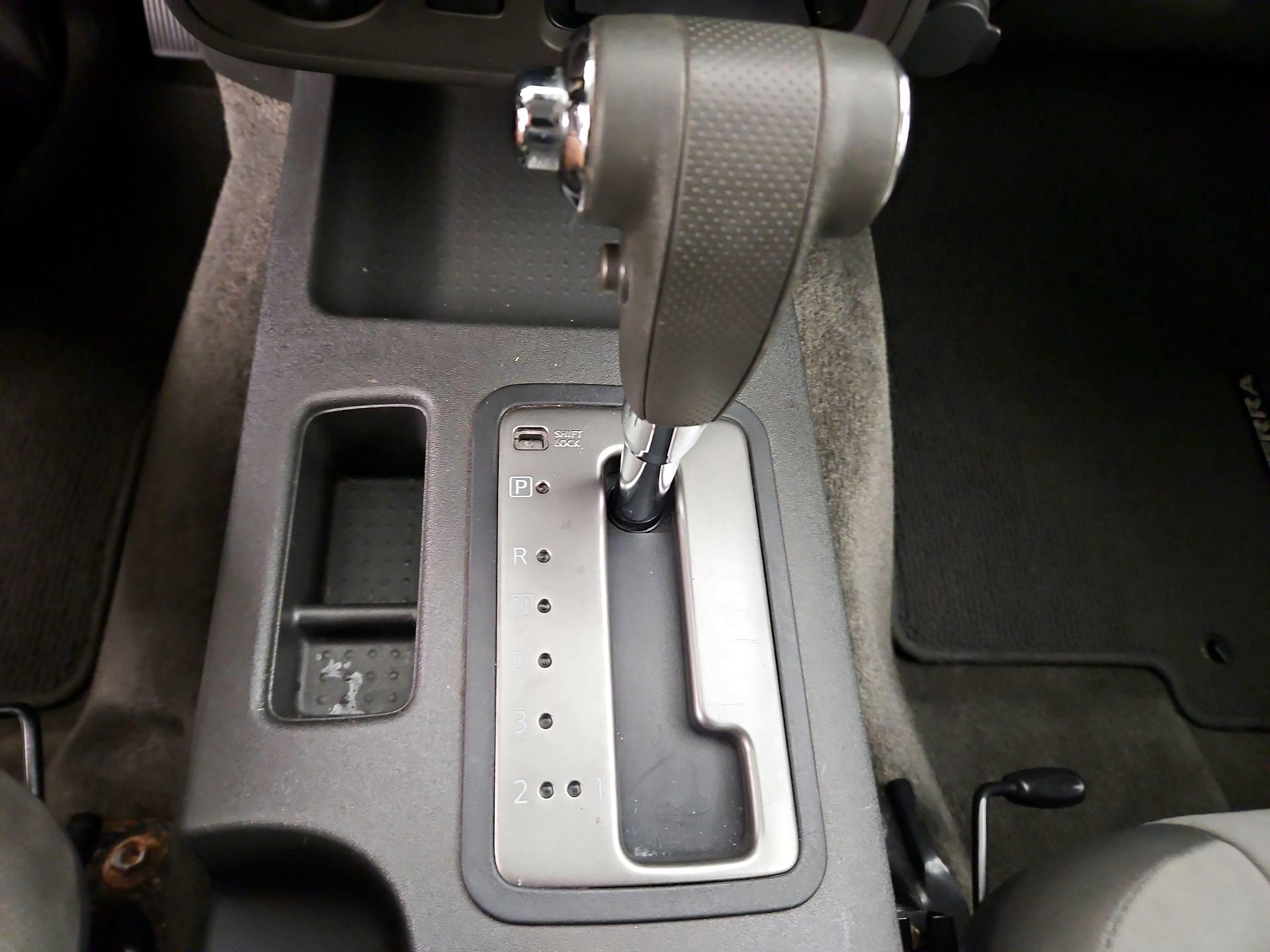 Thumbnail: 2014 Nissan Xterra - 16