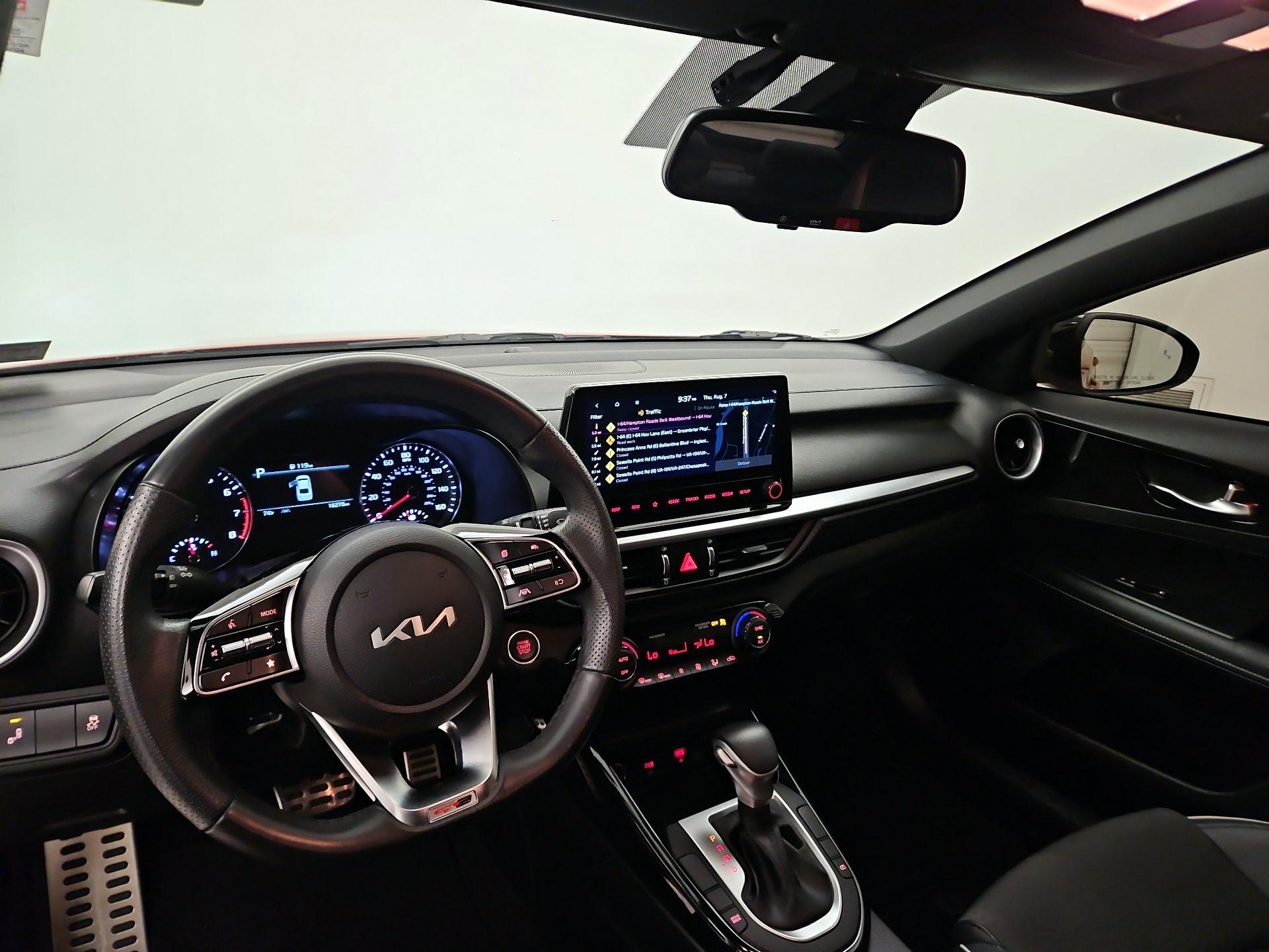 Thumbnail: 2023 Kia Forte - 9