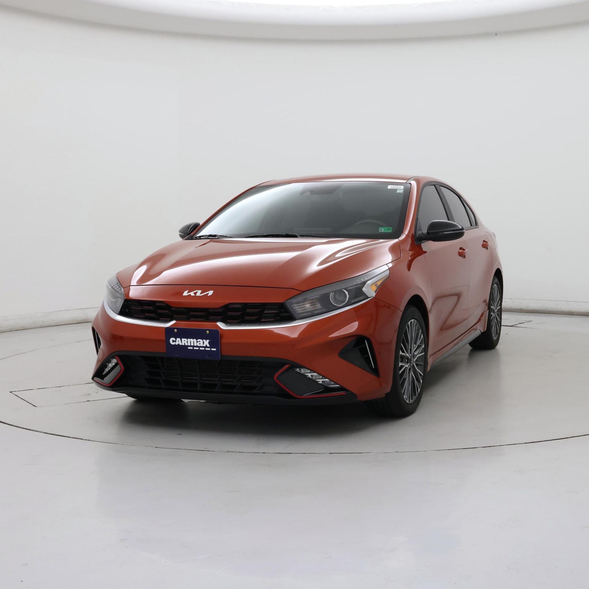 Thumbnail: 2023 Kia Forte - 4