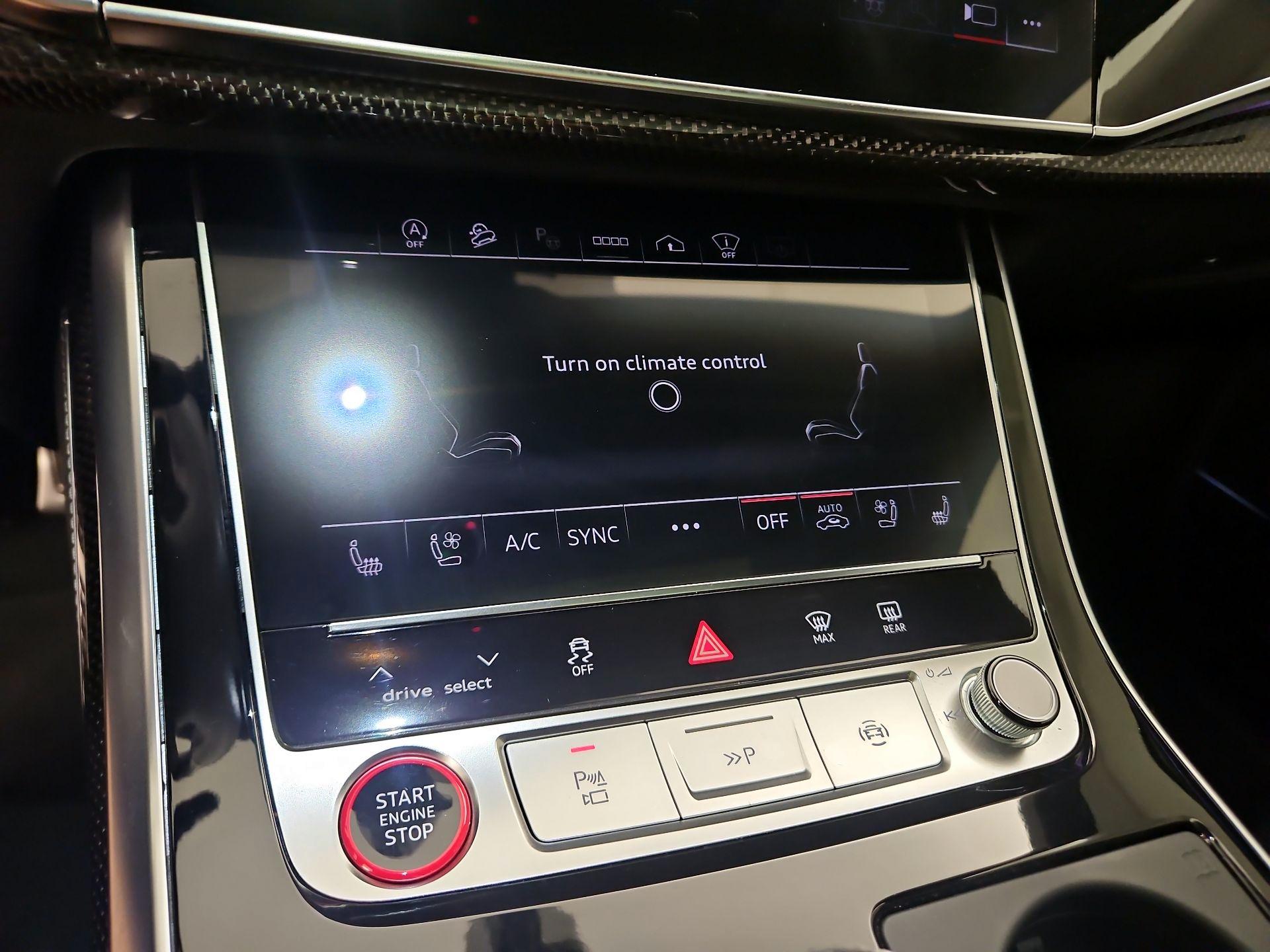 Thumbnail: 2023 Audi SQ7 - 17