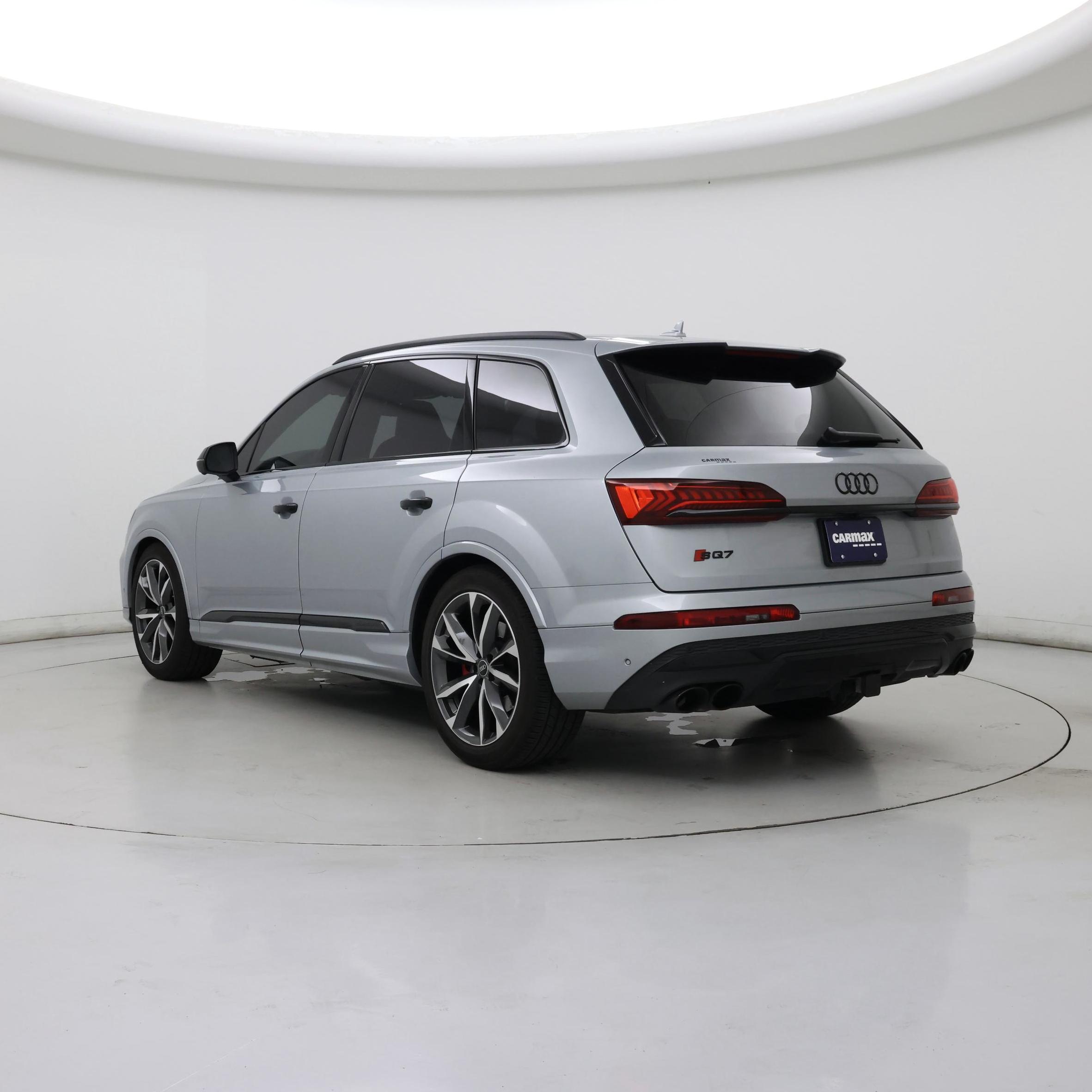 Thumbnail: 2023 Audi SQ7 - 2