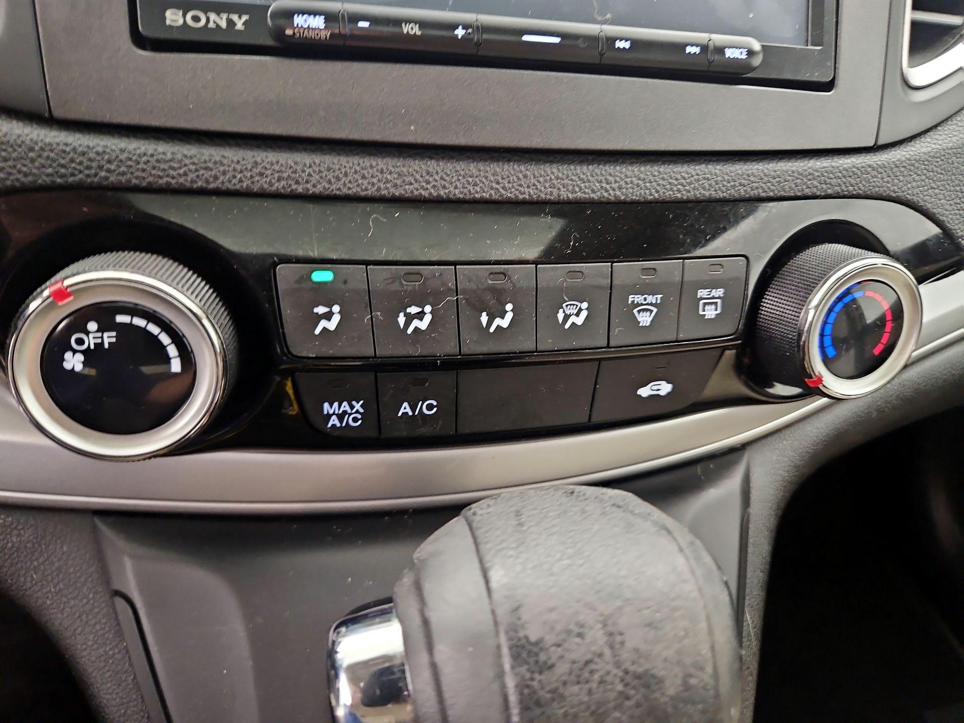 Thumbnail: 2015 Honda CR-V - 16