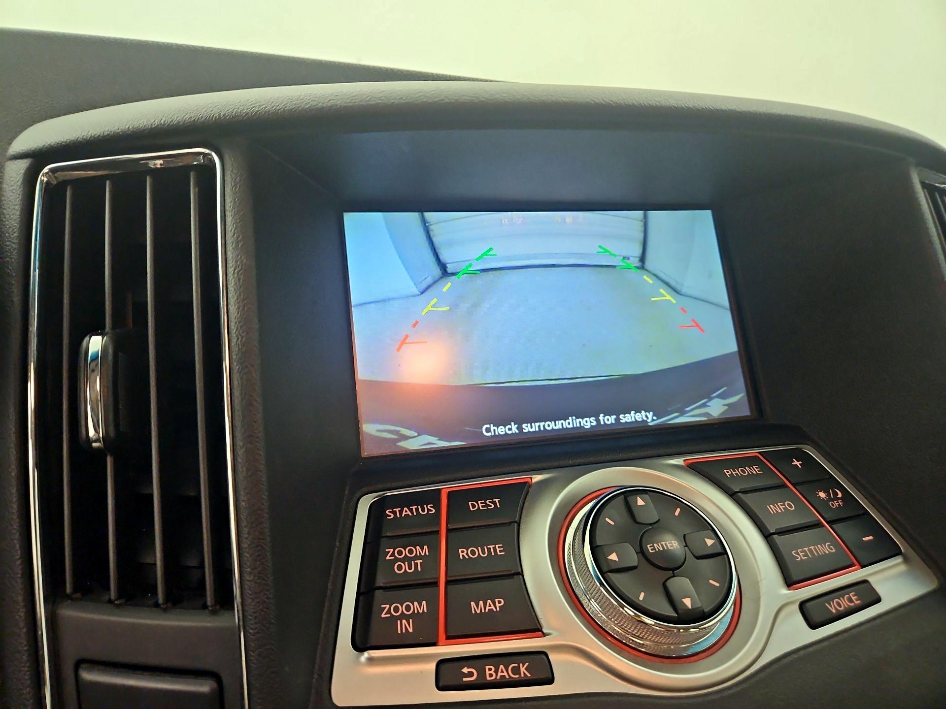 Thumbnail: 2014 Nissan Maxima - 15