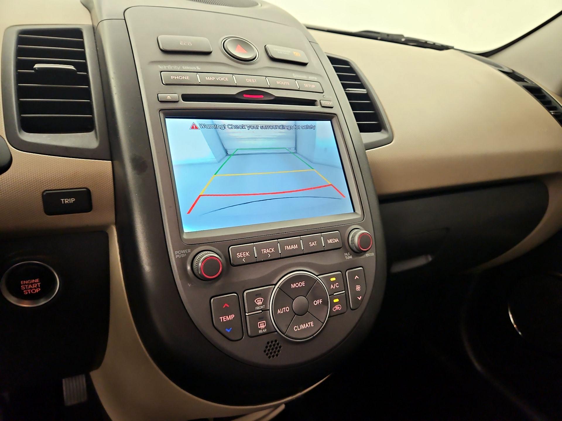 Thumbnail: 2013 Kia Soul - 15