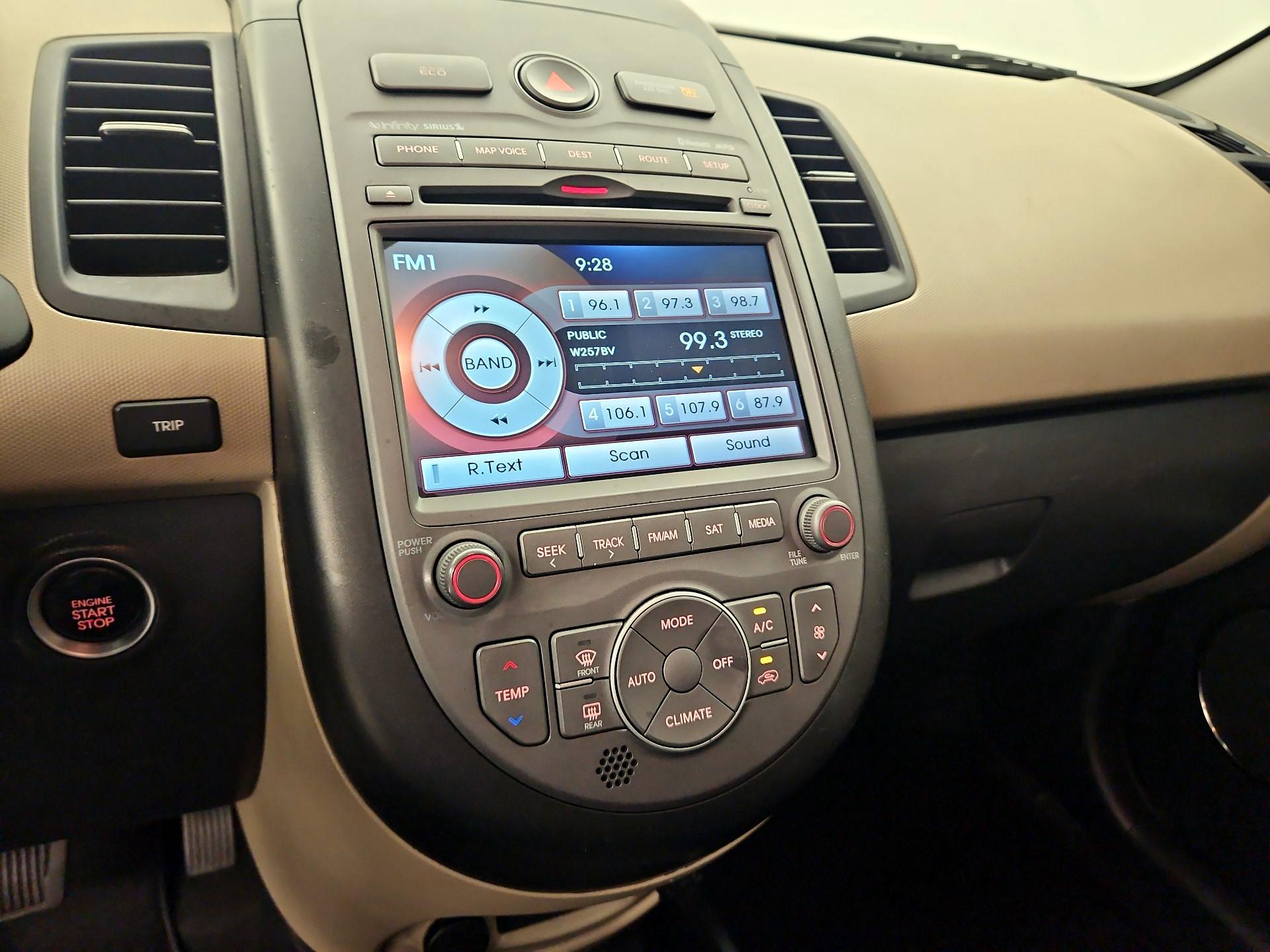 Thumbnail: 2013 Kia Soul - 16