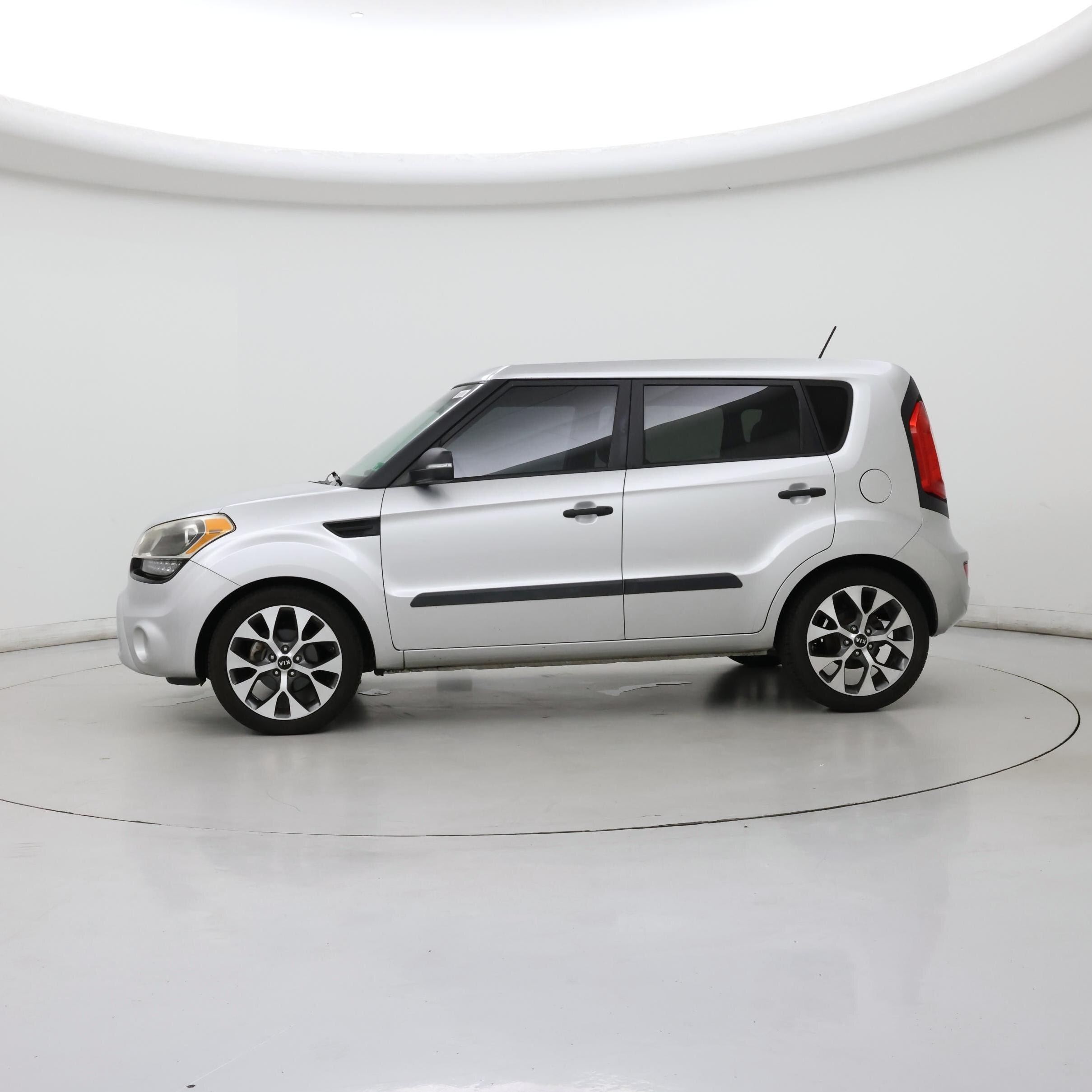 Thumbnail: 2013 Kia Soul - 3