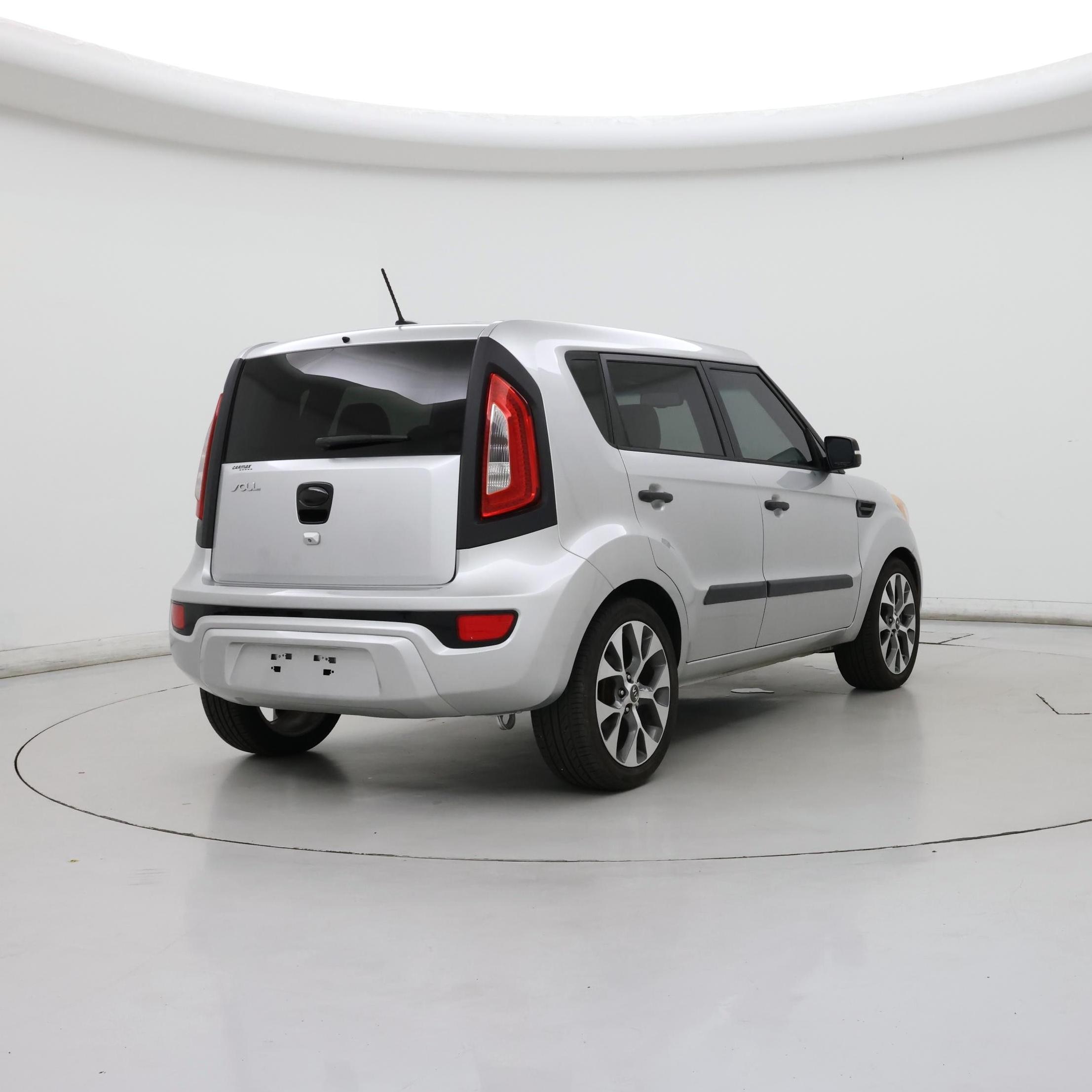 Thumbnail: 2013 Kia Soul - 8