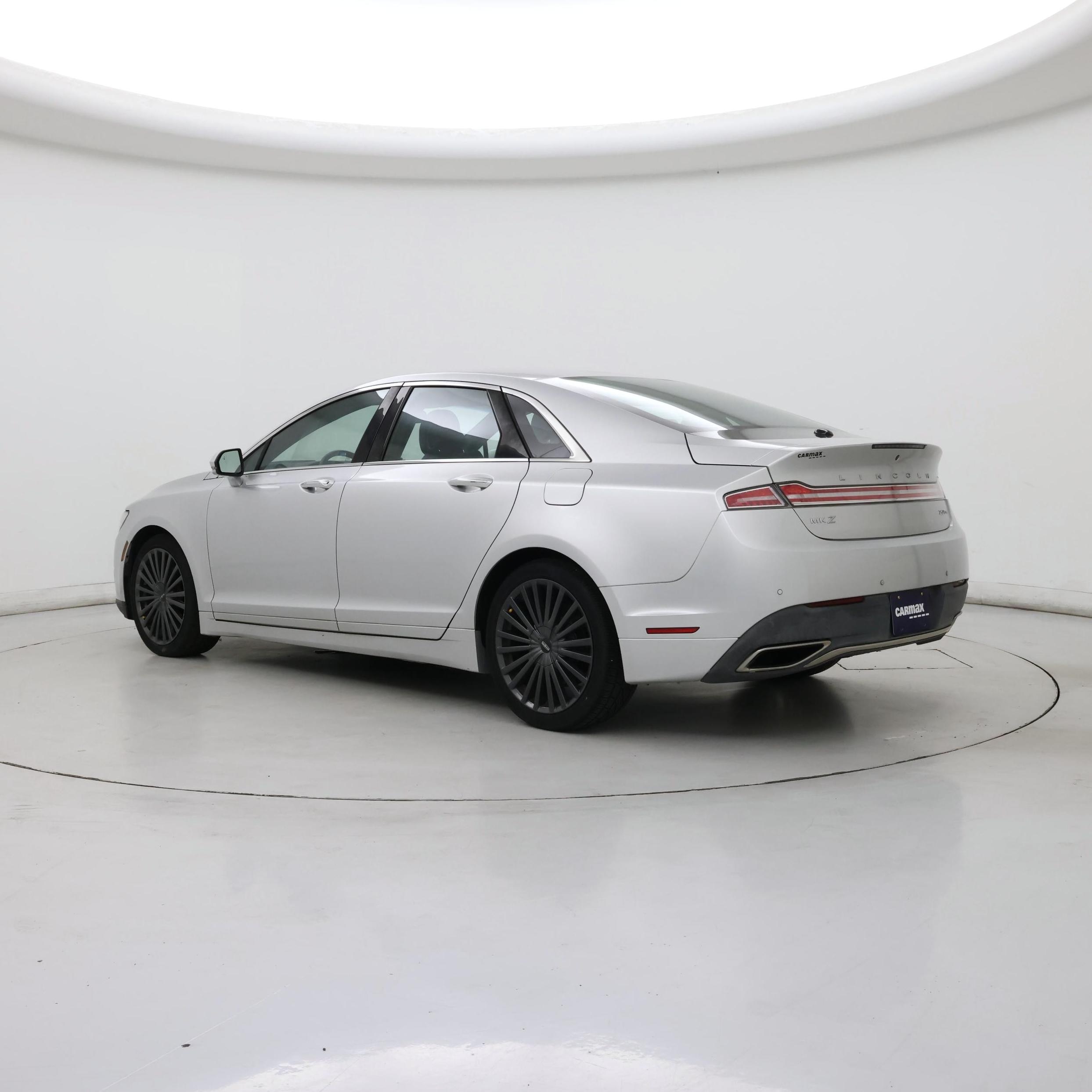 Thumbnail: 2017 Lincoln MKZ - 2