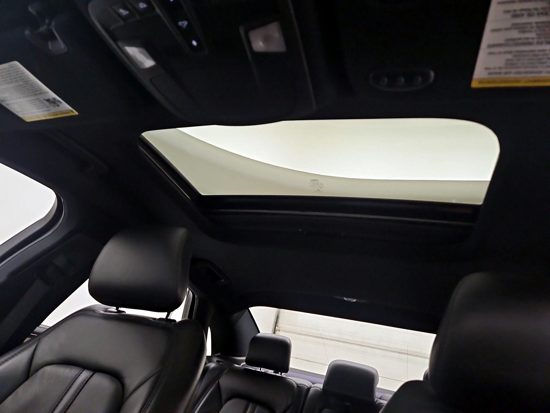 Thumbnail: 2017 Lincoln MKZ - 20