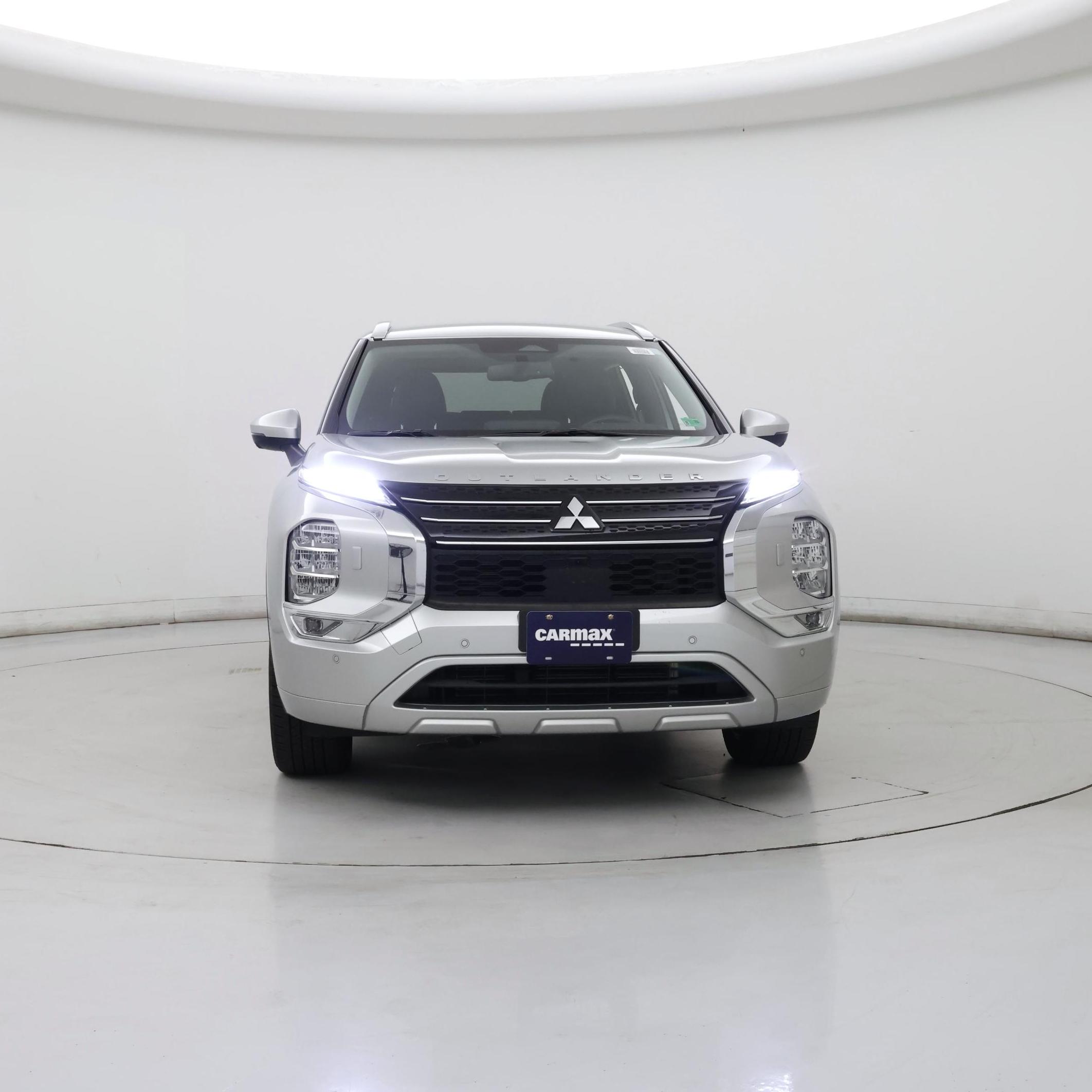 Thumbnail: 2023 Mitsubishi Outlander - 5