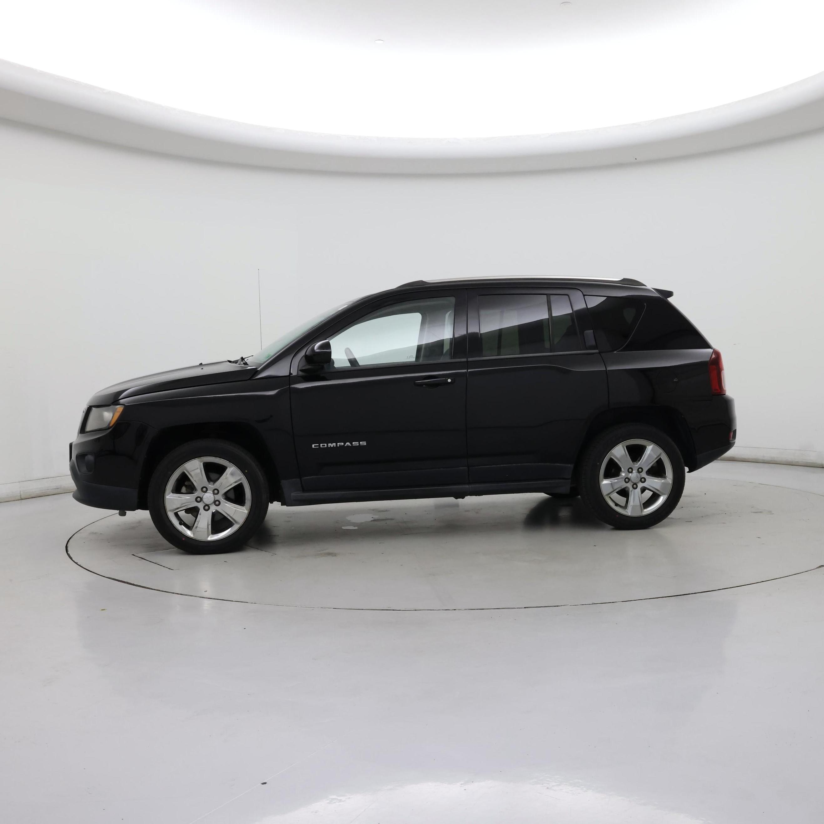 Thumbnail: 2014 Jeep Compass - 3
