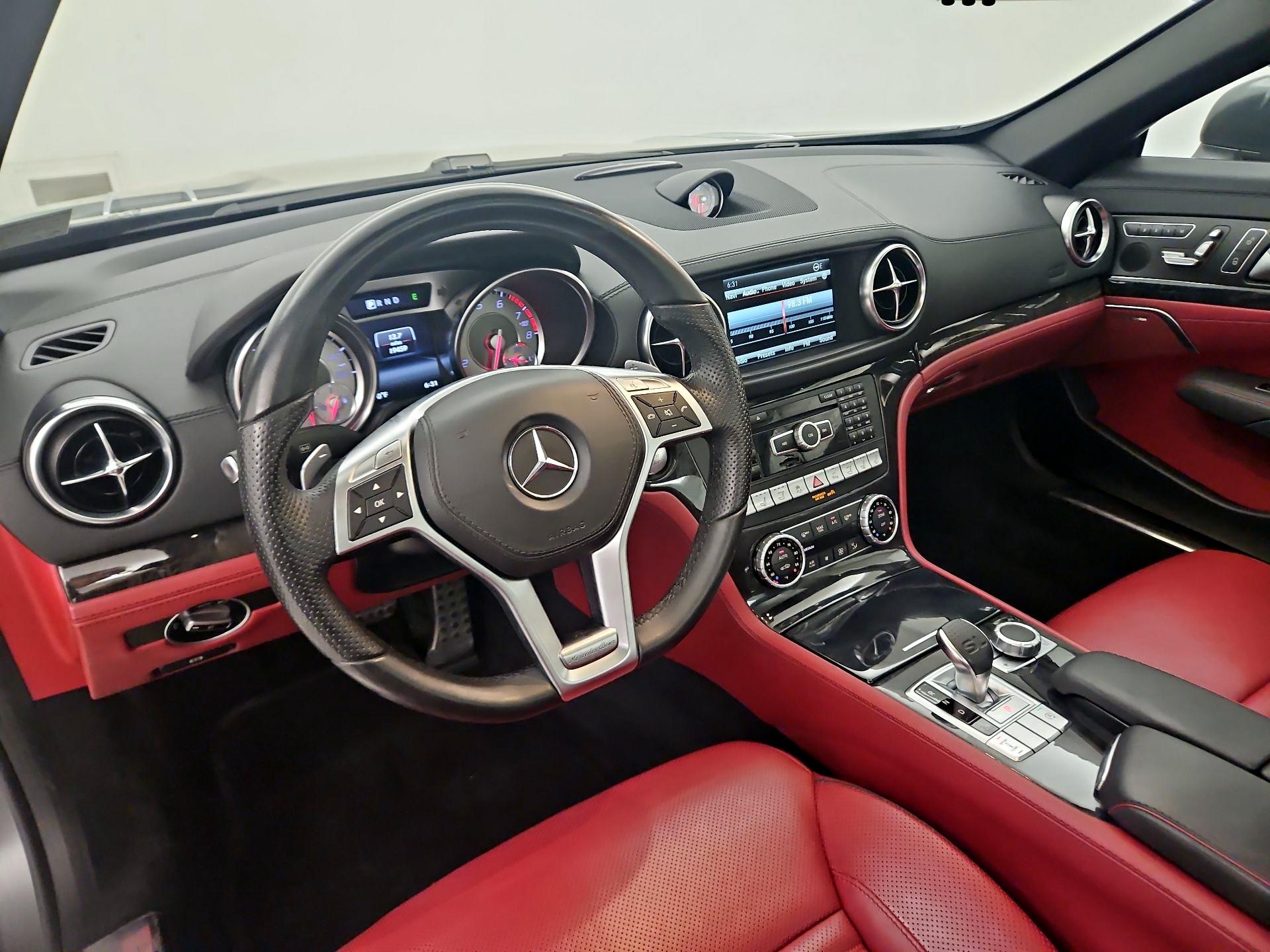 Thumbnail: 2016 Mercedes-Benz SL-Class - 9