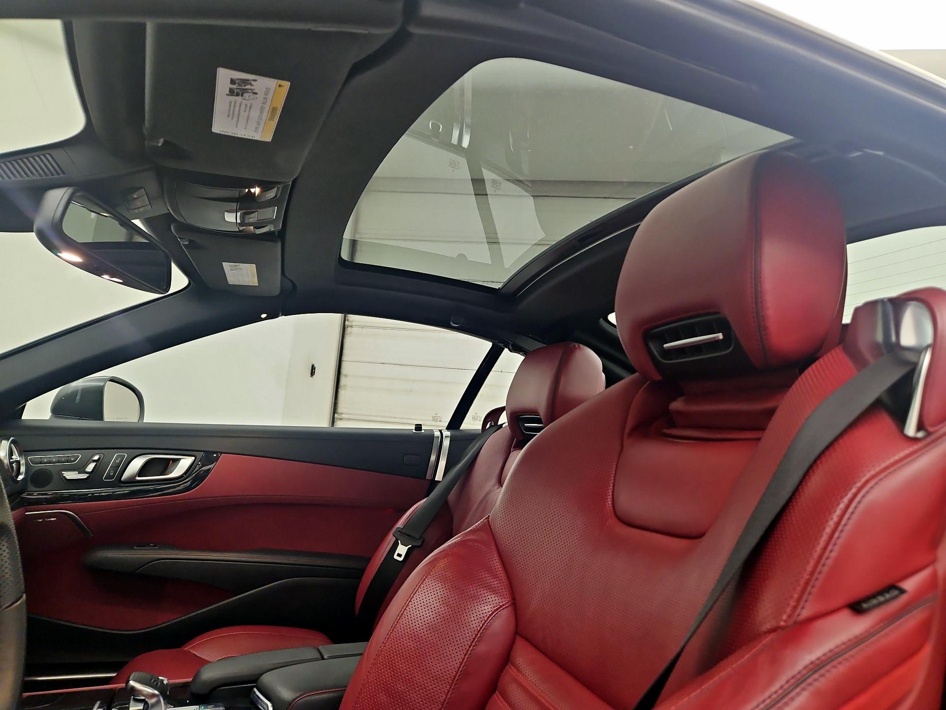 Thumbnail: 2016 Mercedes-Benz SL-Class - 20