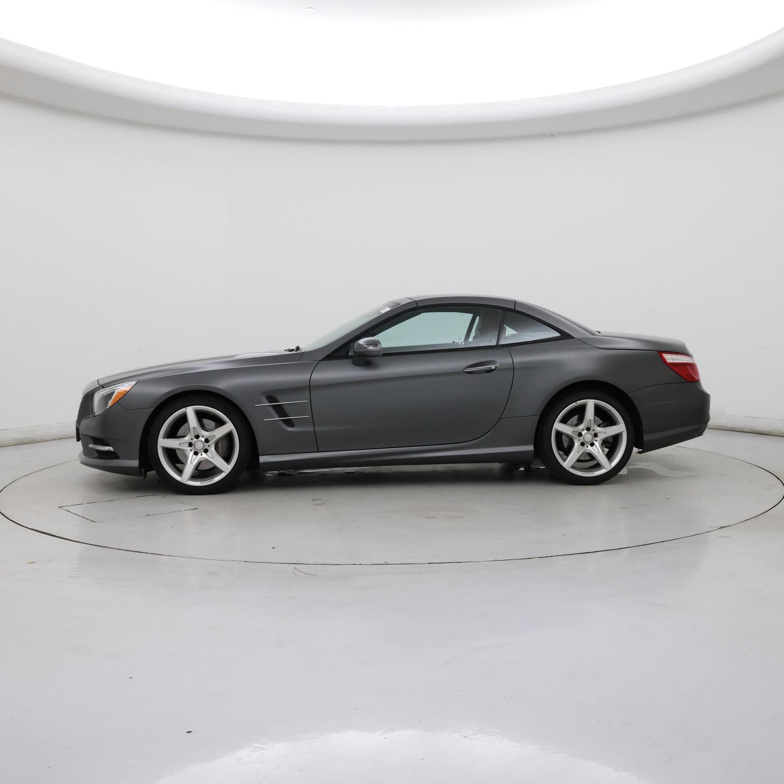Thumbnail: 2016 Mercedes-Benz SL-Class - 3