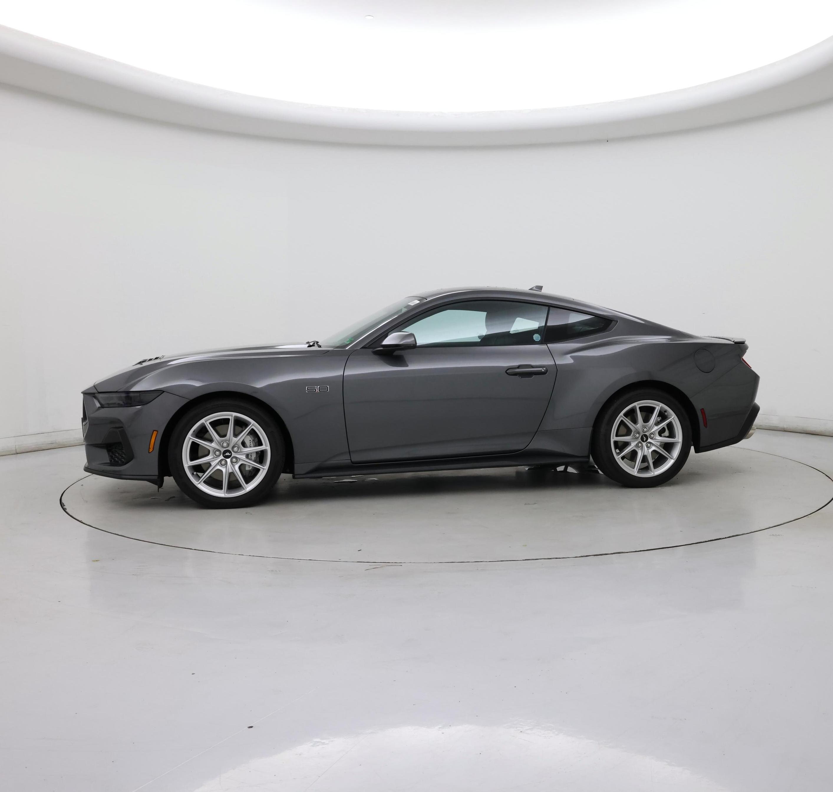 Thumbnail: 2025 Ford Mustang - 3