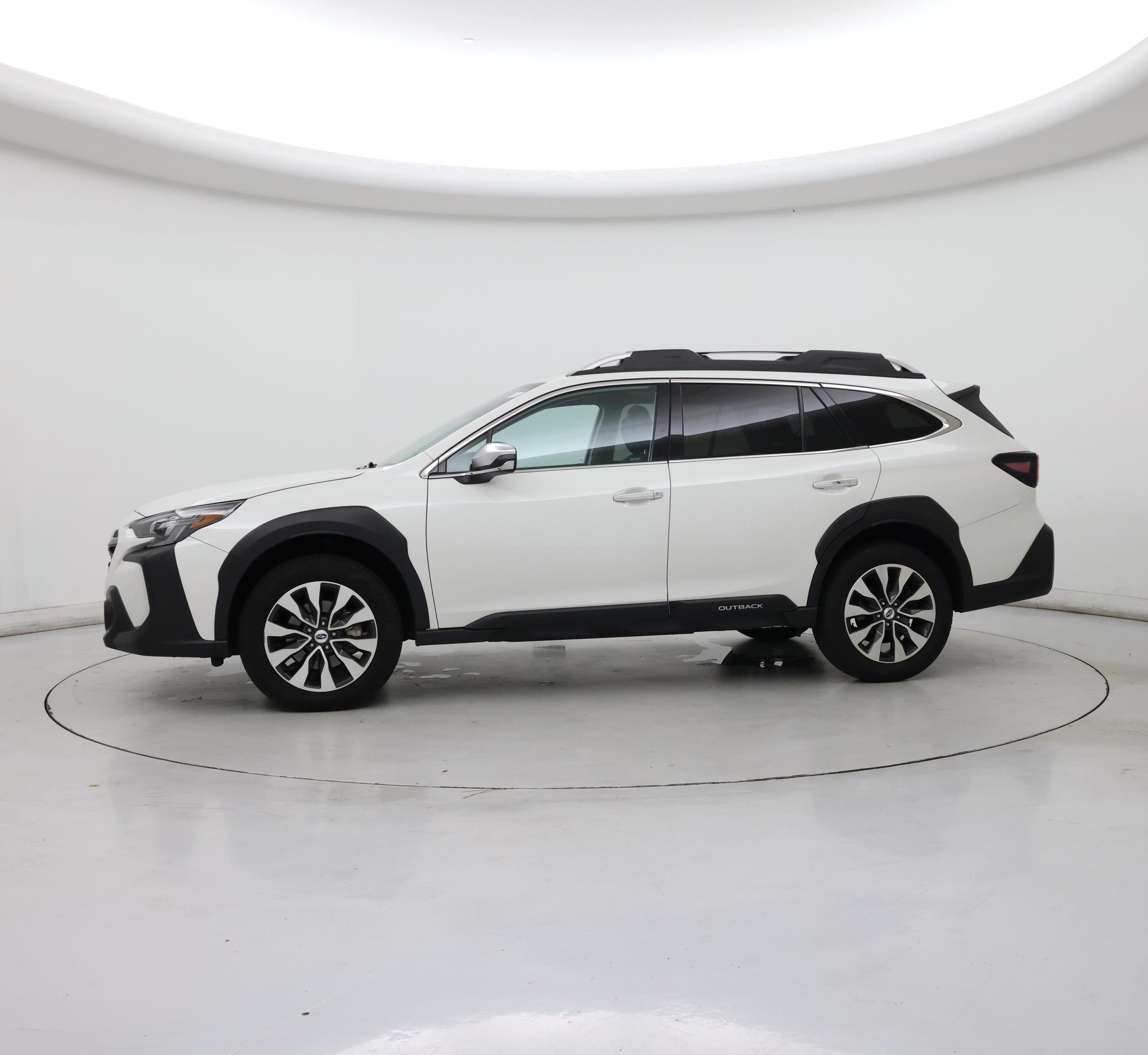 Thumbnail: 2023 Subaru Outback - 3
