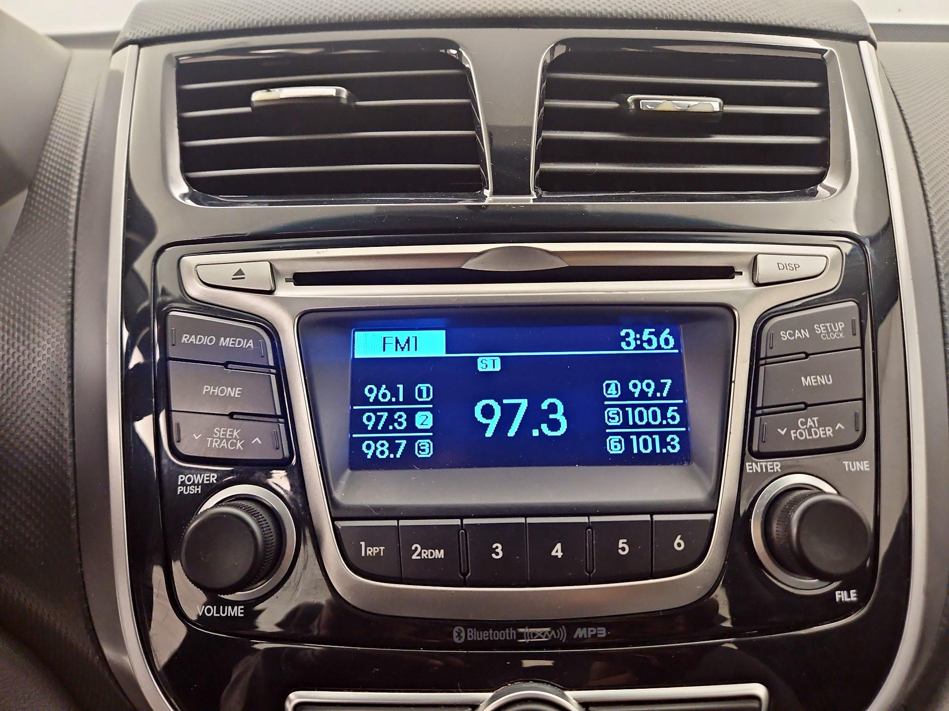 Thumbnail: 2015 Hyundai Accent - 14